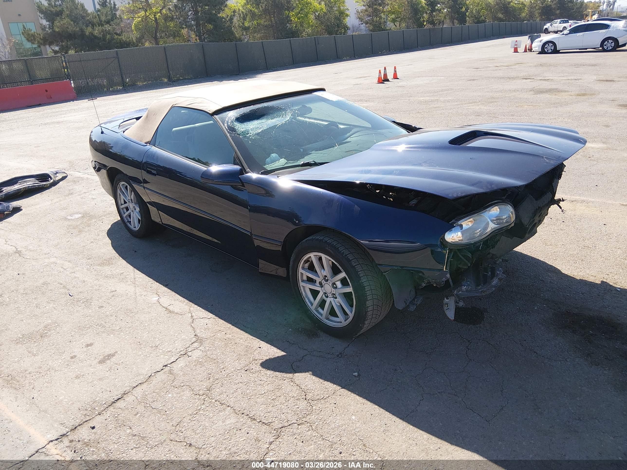 2002 Chevrolet Camaro Z28, VIN 2G1FP32G922163404 — Front end