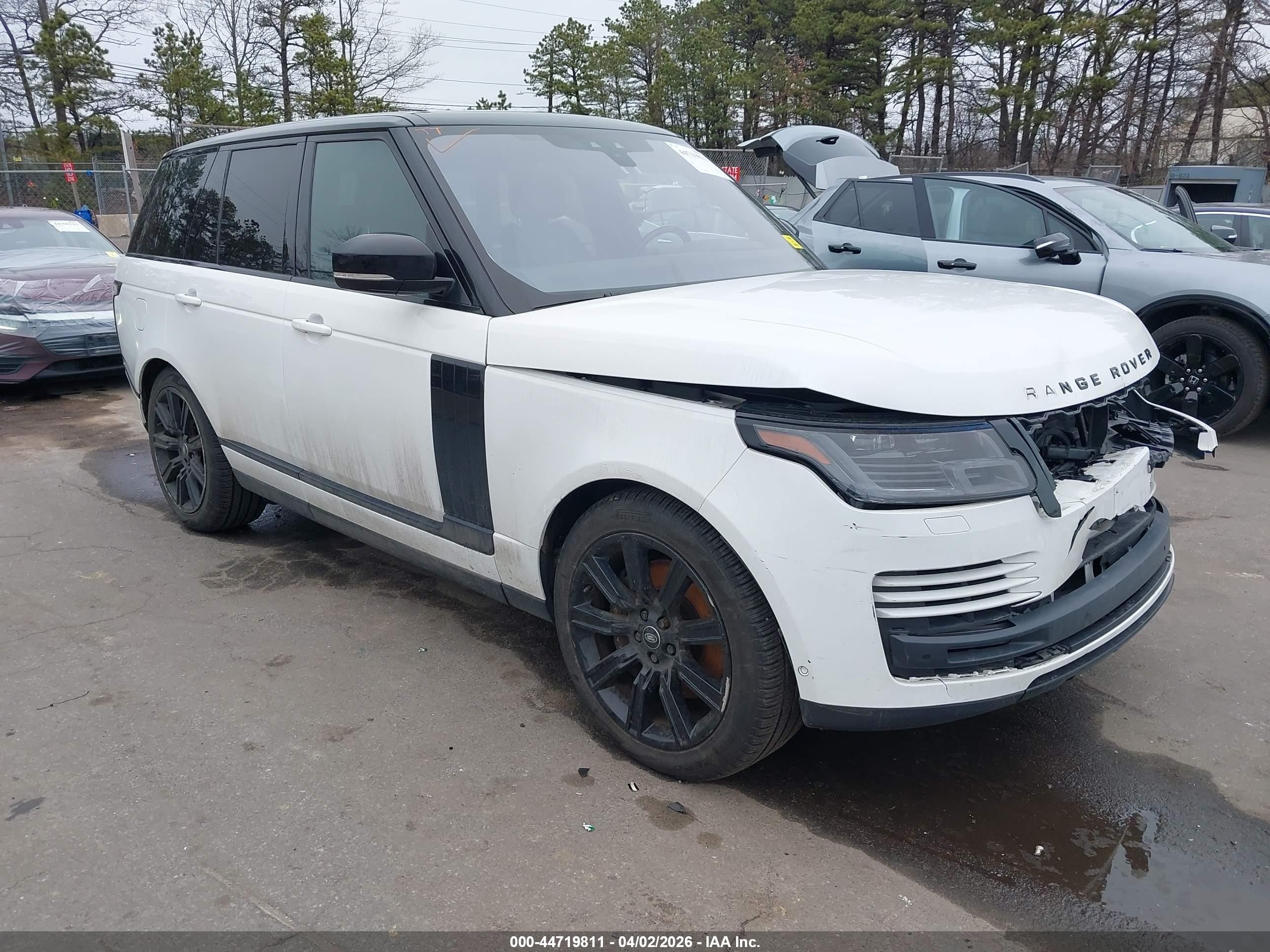 2022 Land Rover Range Rover Westminster, VIN SALGS2RU2NA465528 — Front end