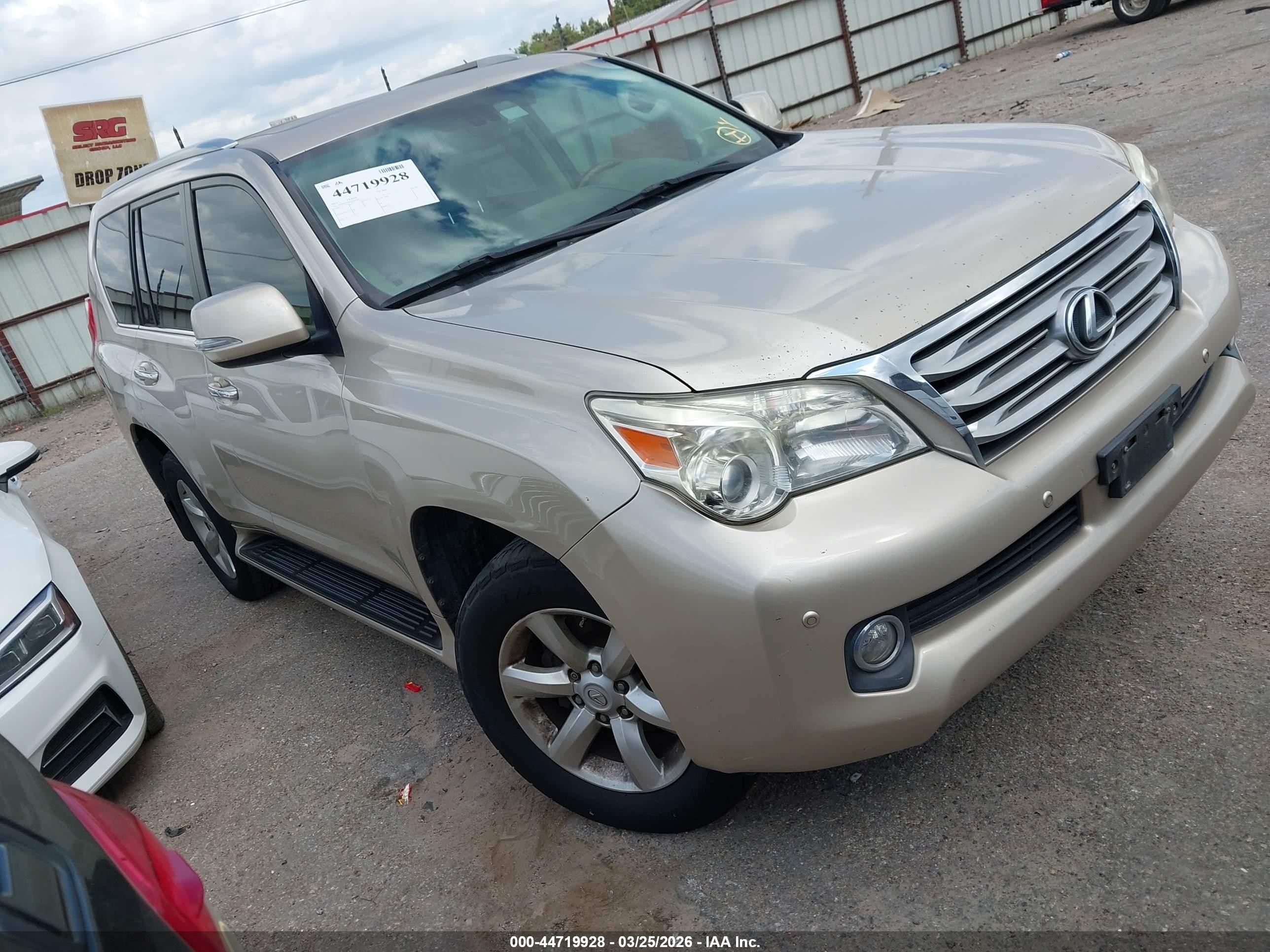 2011 Lexus GX 460, VIN JTJBM7FX6B5020119 — Normal wear