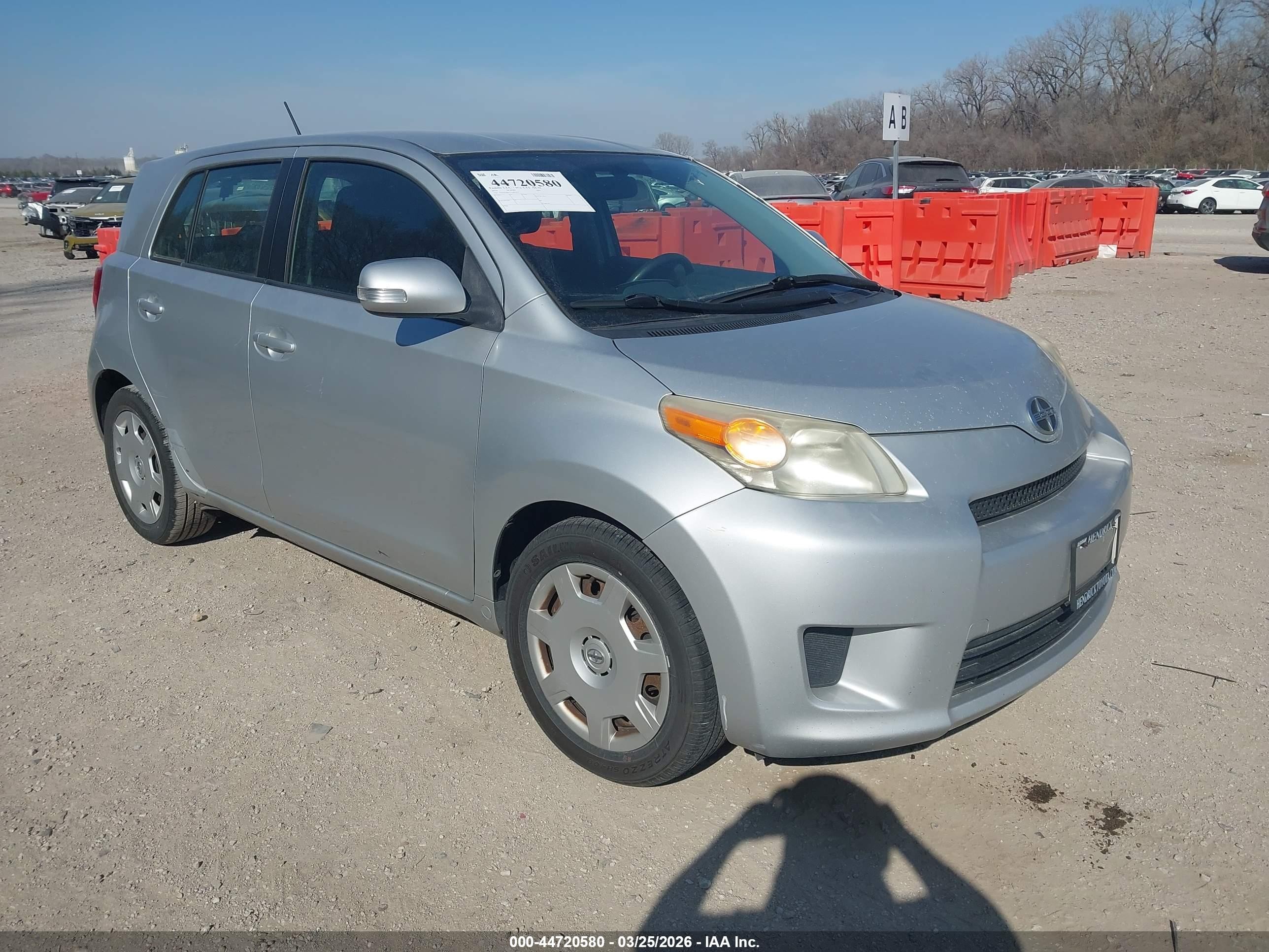 2010 Scion xD, VIN JTKKU4B47A1002417 — Front end