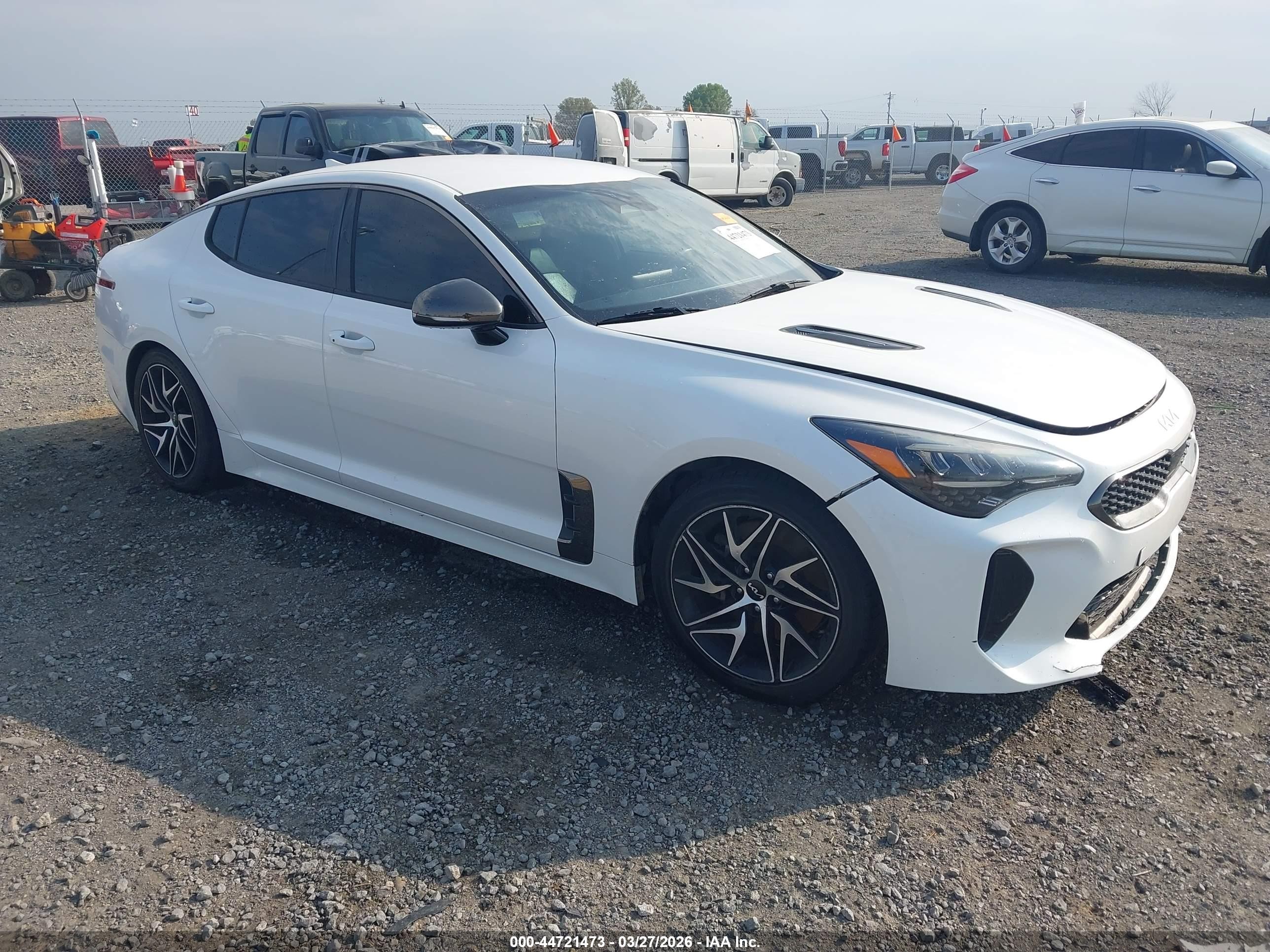 2022 Kia Stinger GT-Line, VIN KNAE35LDXN6103419 — Front end