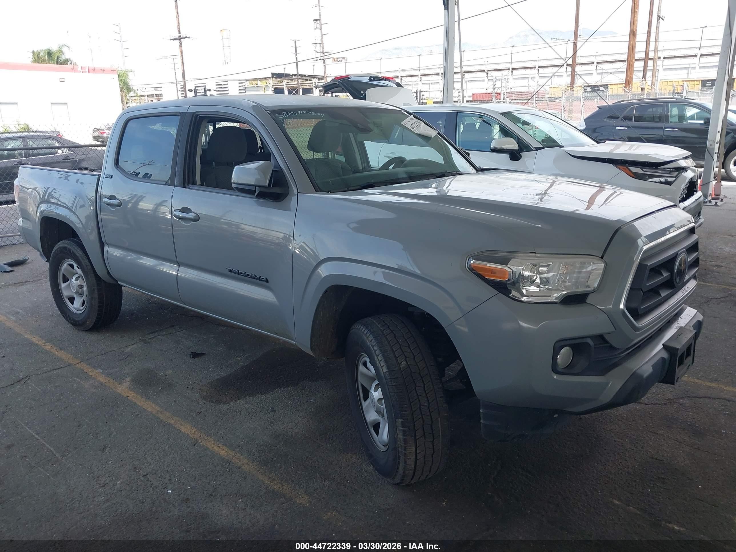 2021 Toyota Tacoma SR, VIN 3TYAX5GN6MT015317 — Side