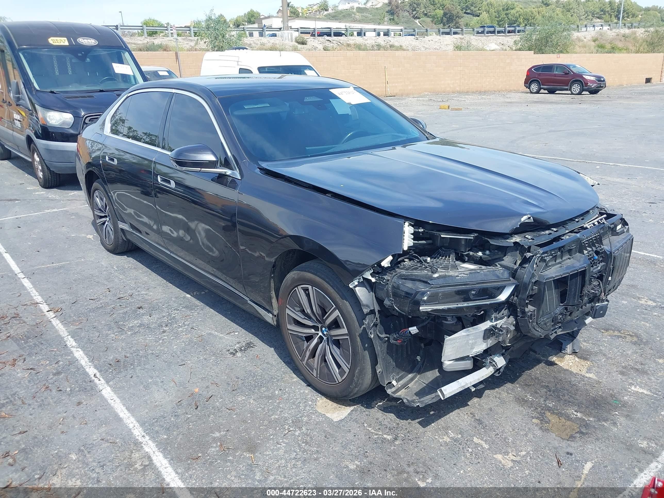 2024 BMW i7 eDrive50, VIN WBY43EJ09RCR07277 — Front end