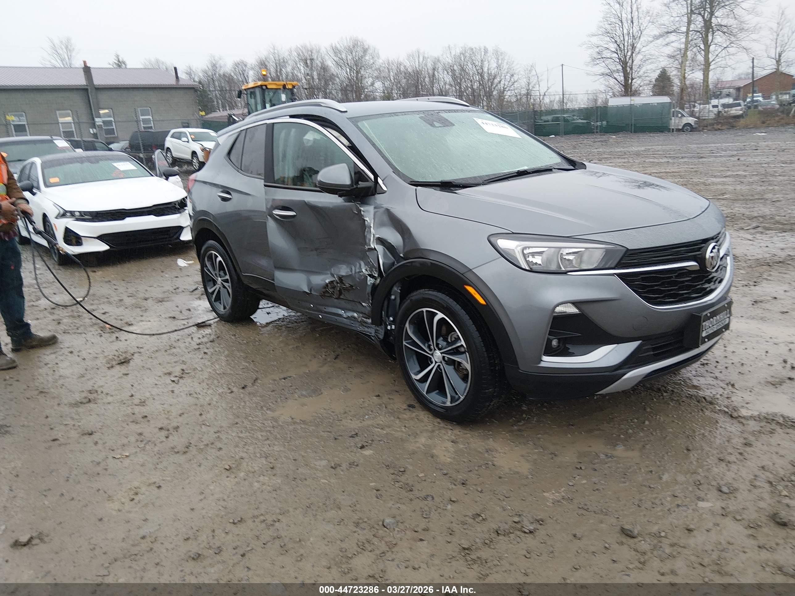 2021 Buick Encore GX Select, VIN KL4MMDS23MB090129 — Side