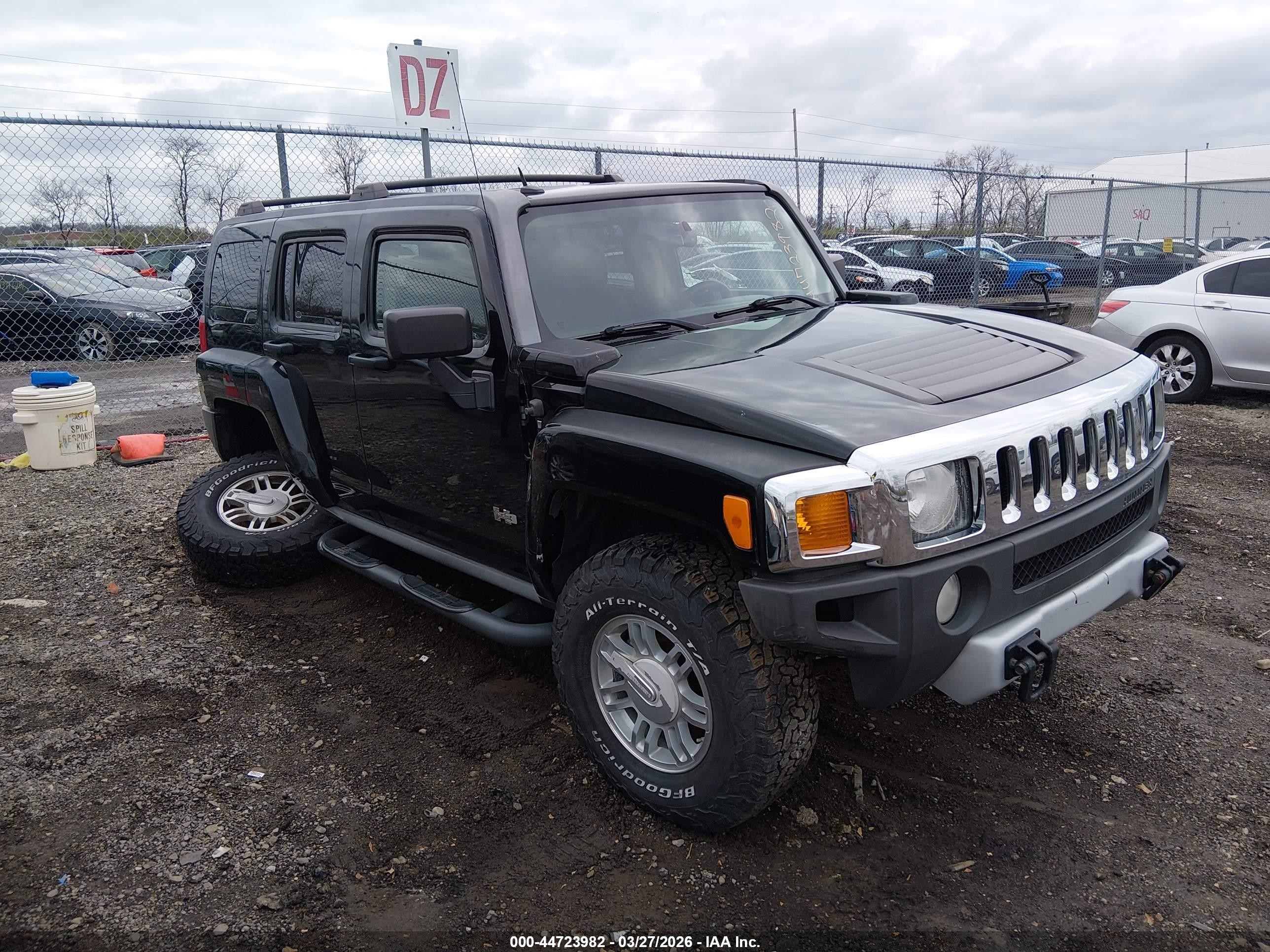 2008 Hummer H3 Luxury, VIN 5GTEN13E288149570 — Rear end