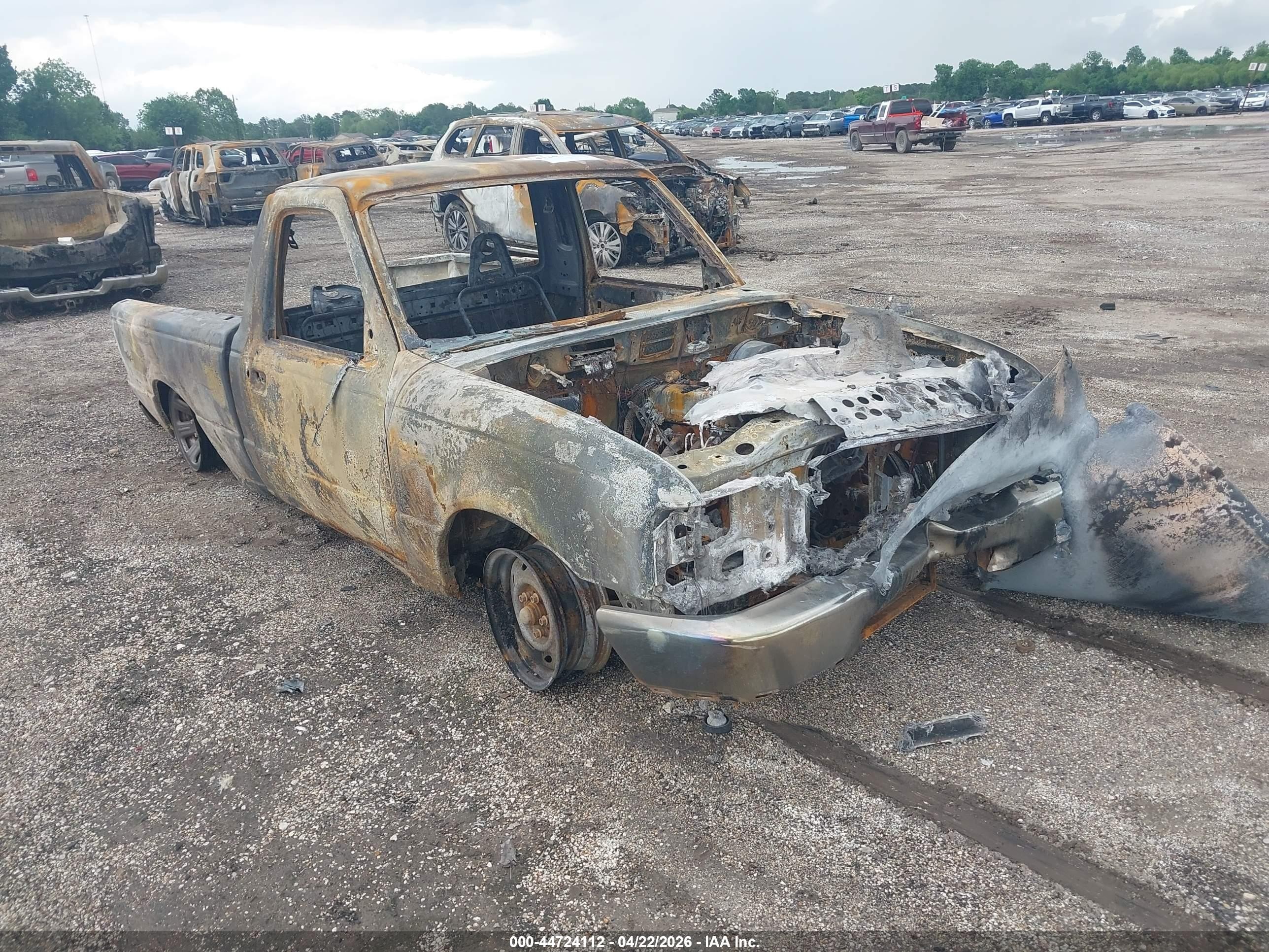 2000 Ford Ranger XL, VIN 1FTYR10C9YPA60161 — Burn