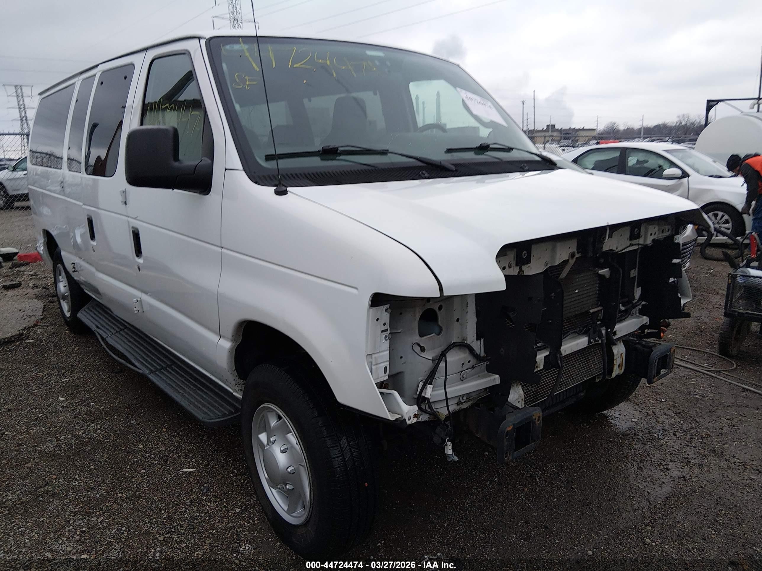 2011 Ford E-150, VIN 1FDNE1BW0BDA10257 — Front end