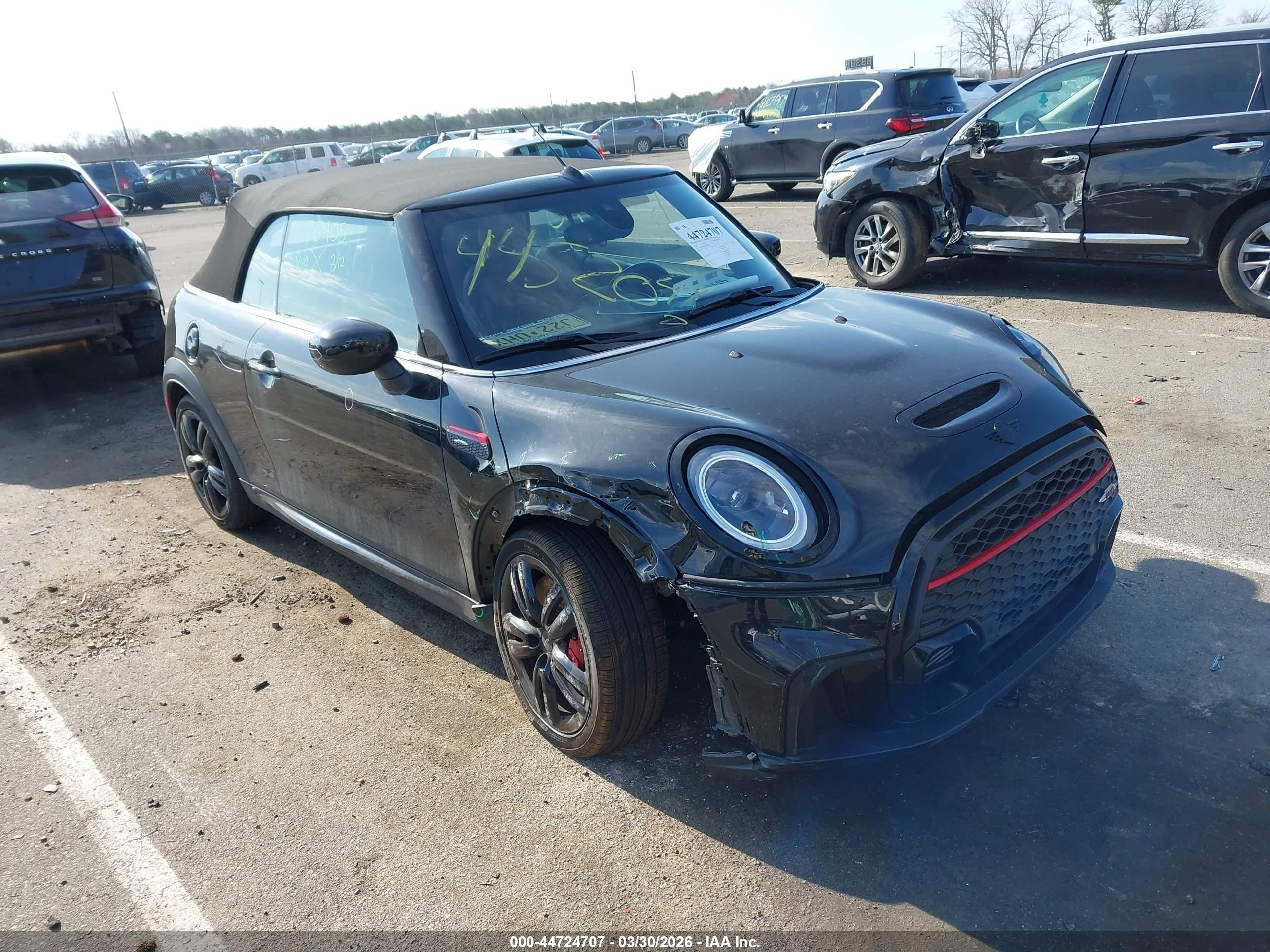 2024 MINI Convertible John Cooper Works, VIN WMW63DL05R3S26404 — Front end