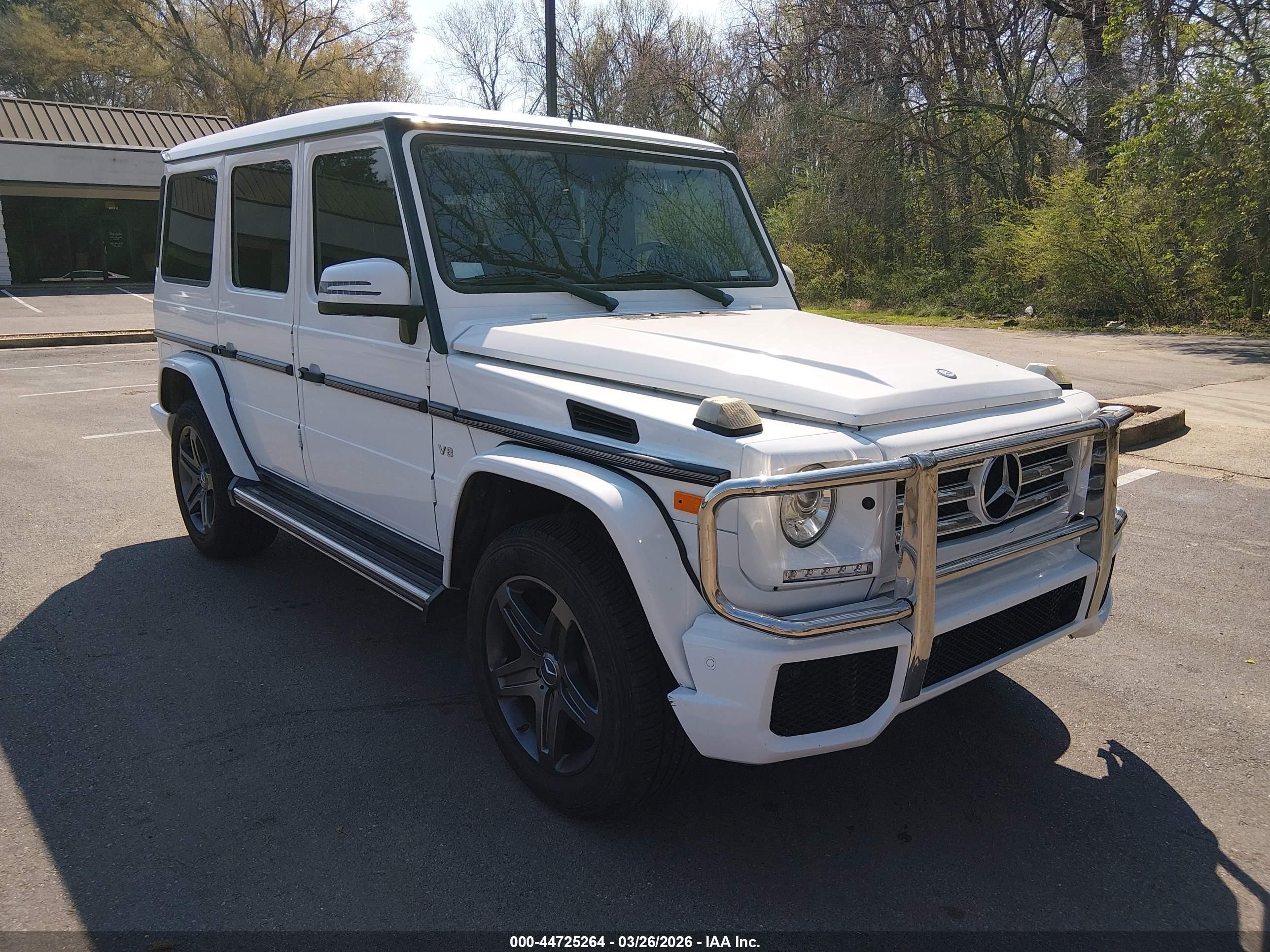2016 Mercedes-Benz G 550, VIN WDCYC3KF8GX246187 — Front end