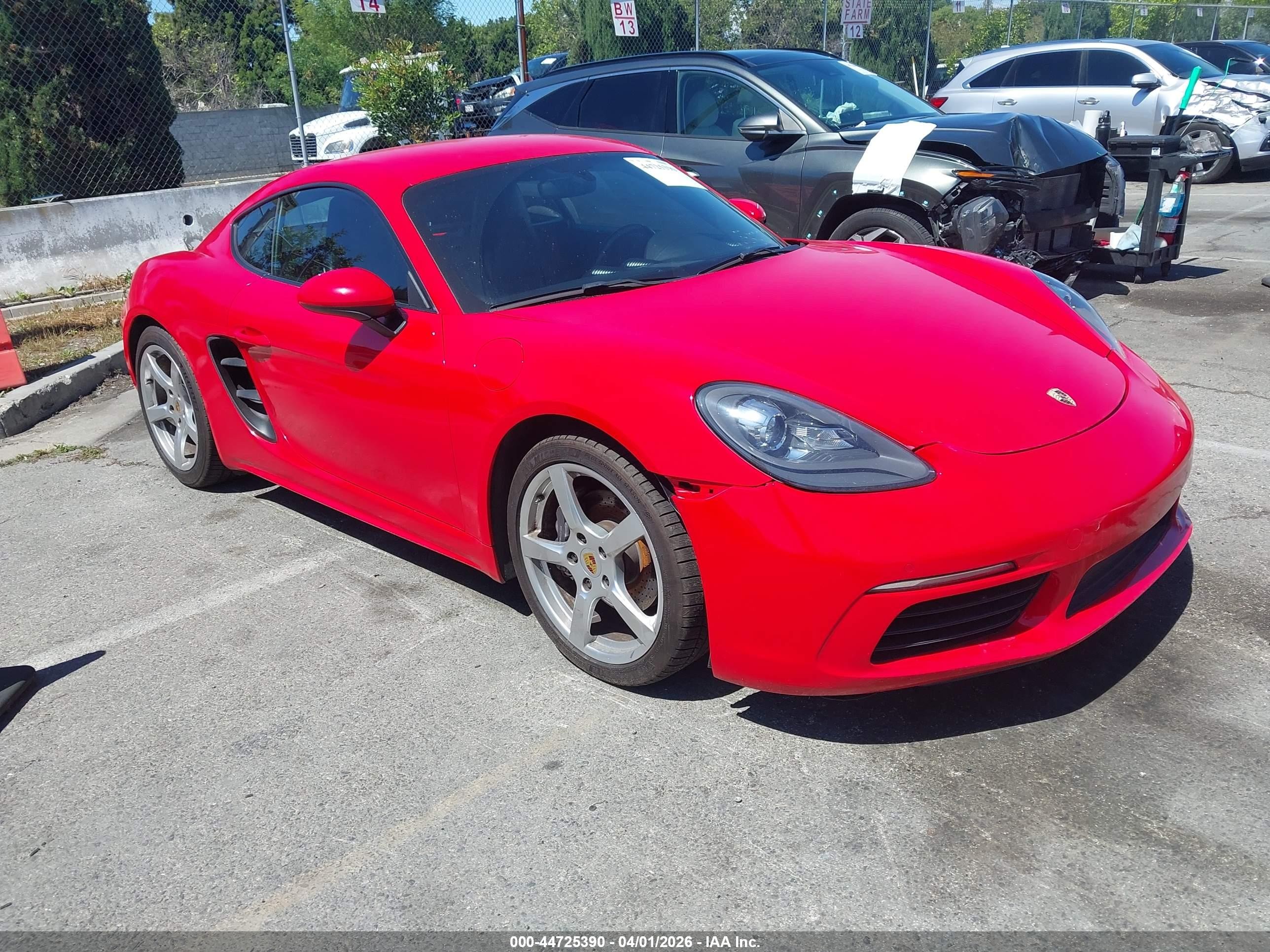 2018 Porsche 718 Cayman, VIN WP0AA2A82JK260357 — Rear end