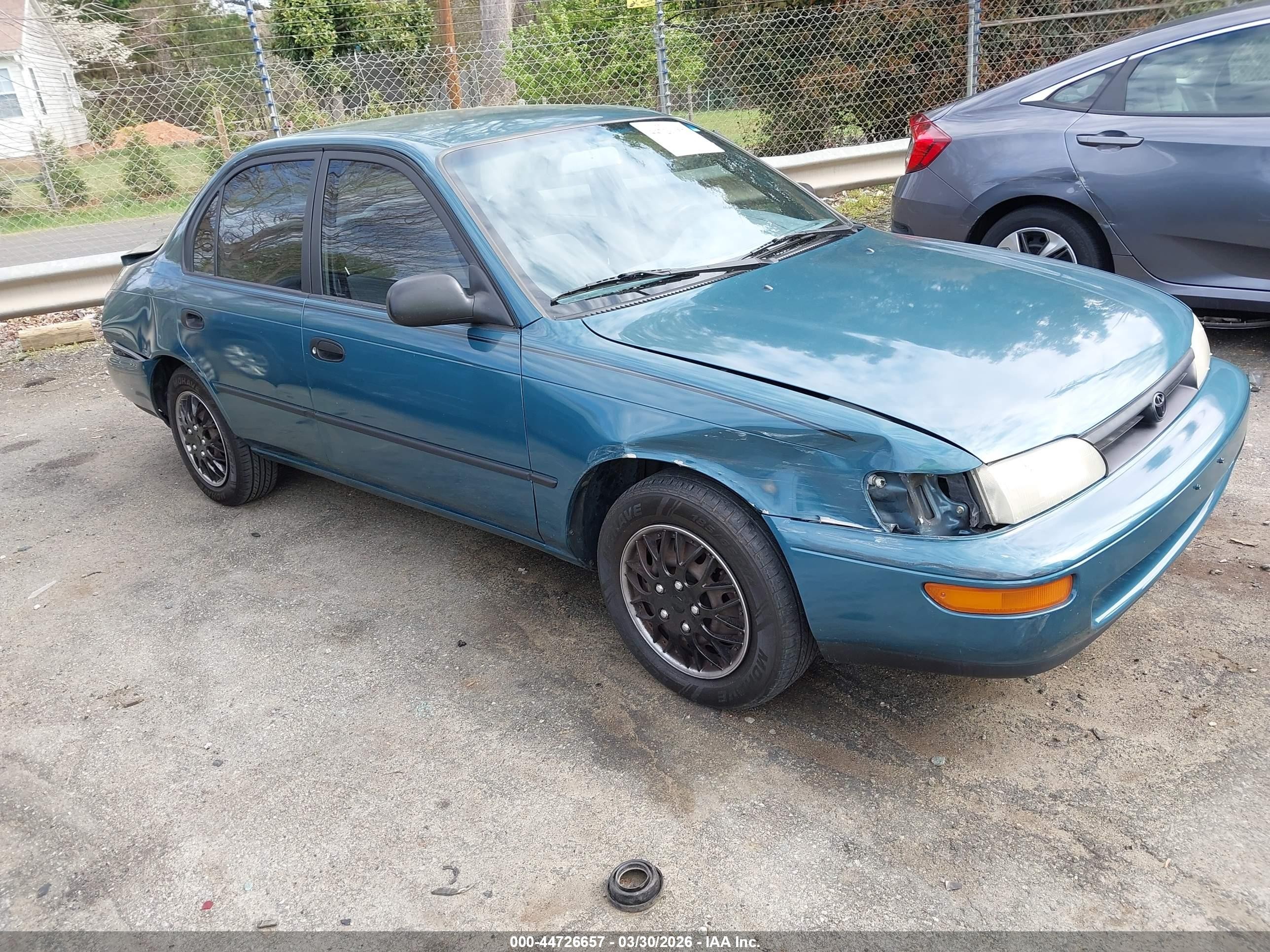 1995 Toyota Corolla DX, VIN 2T1AE09B2SC123074 — Rear end