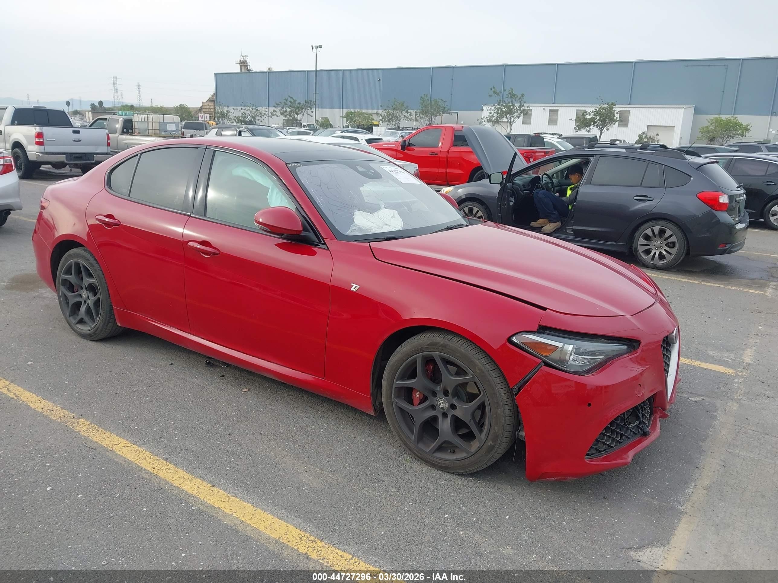 2023 Alfa Romeo Giulia Veloce, VIN ZARFAMBN7P7670515 — Front end