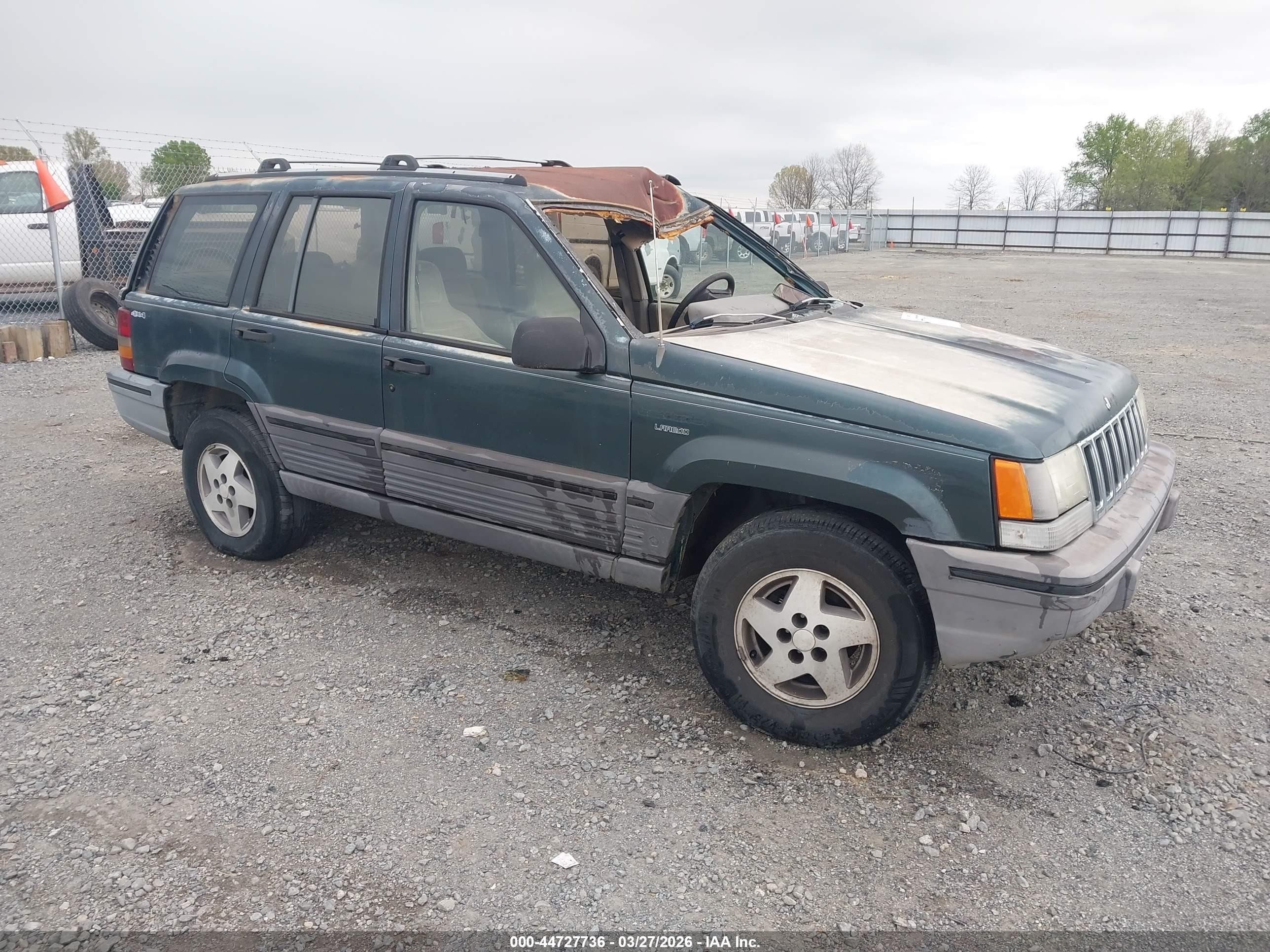 1994 Jeep Grand Cherokee Laredo, VIN 1J4GZ58S6RC281525 — Roof