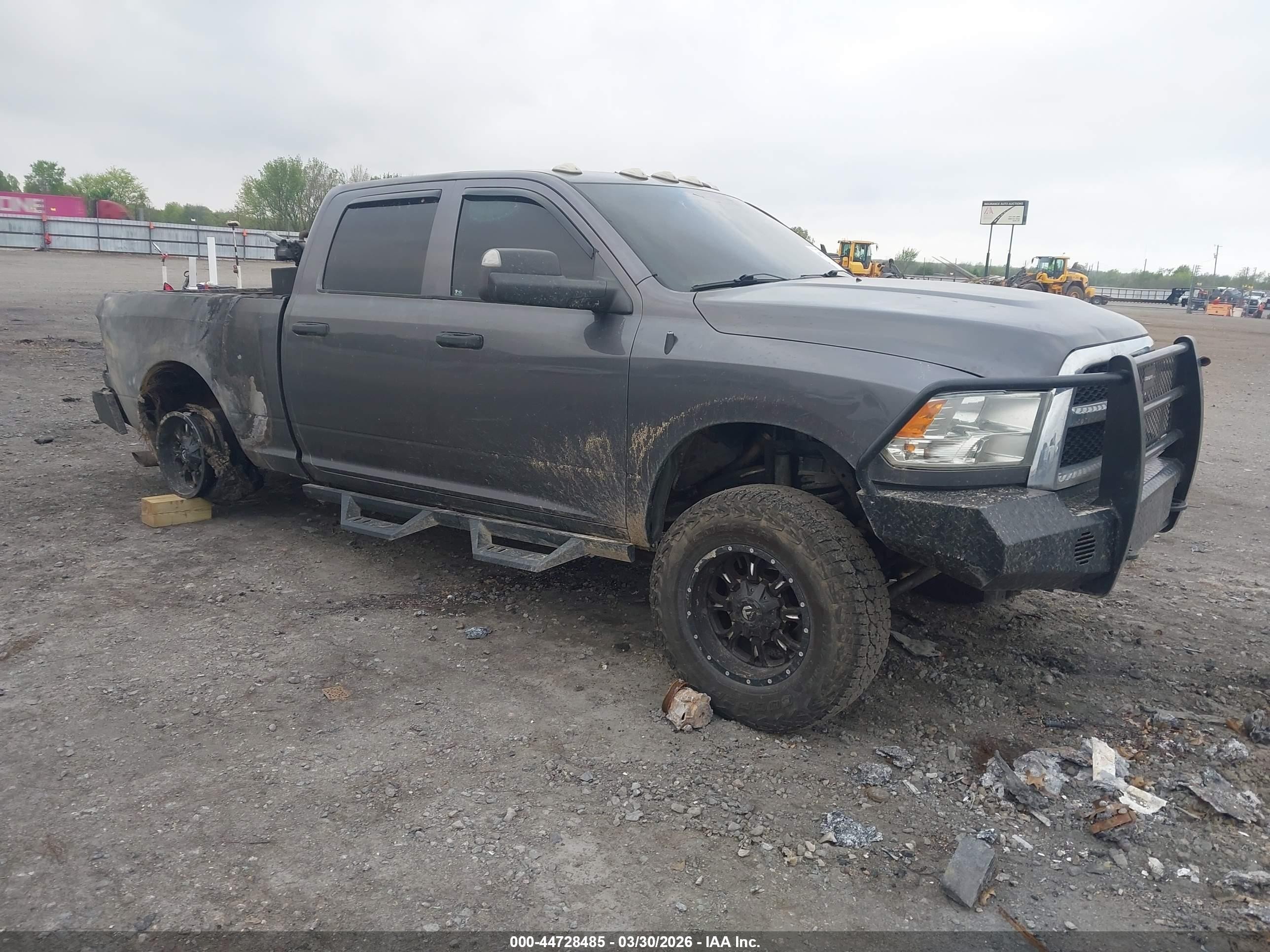 2018 Ram 2500 Tradesman, VIN 3C6UR5CL9JG295730 — Interior fire