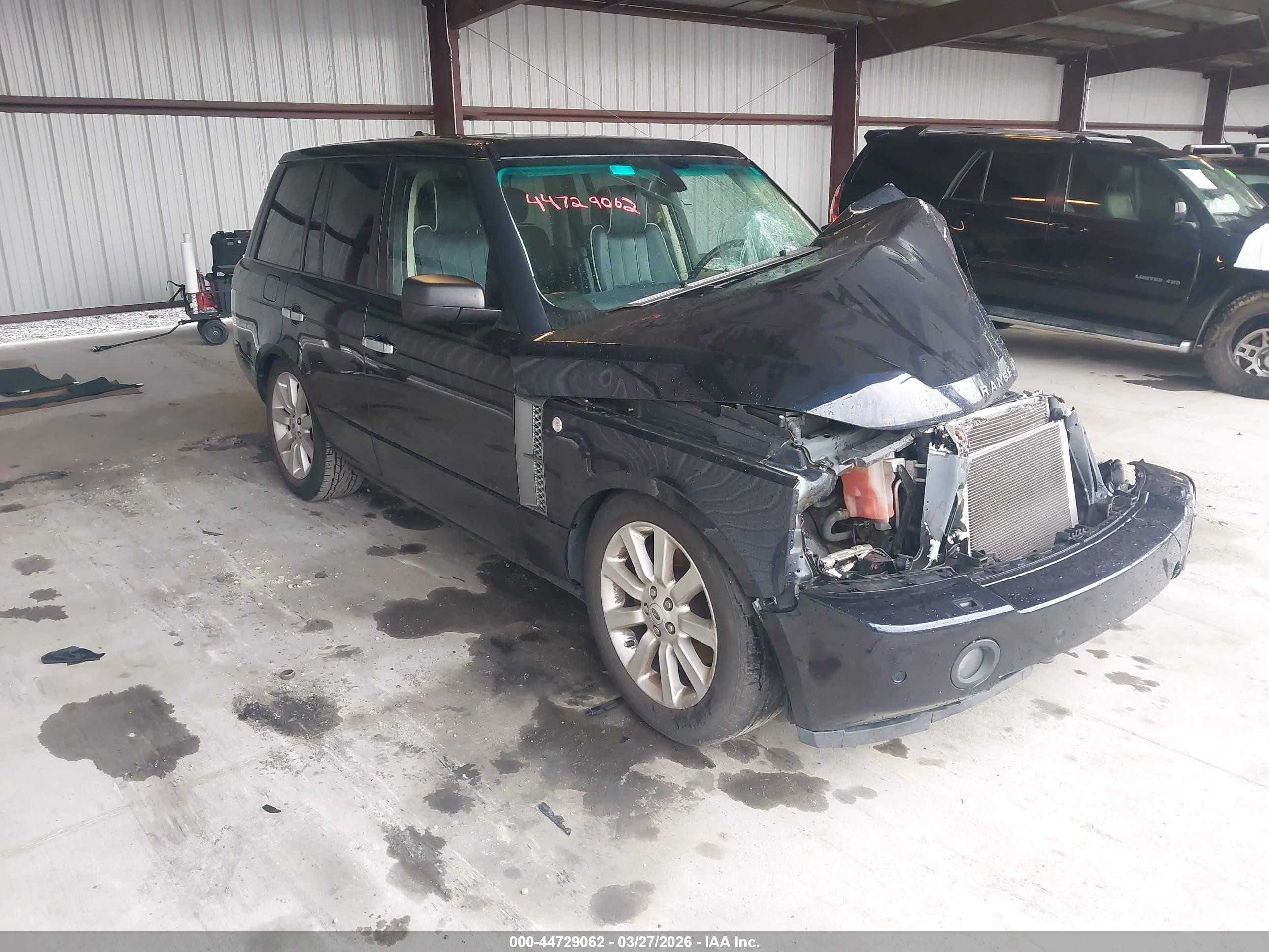 2007 Land Rover Range Rover SC, VIN SALMF13447A261360 — Перед