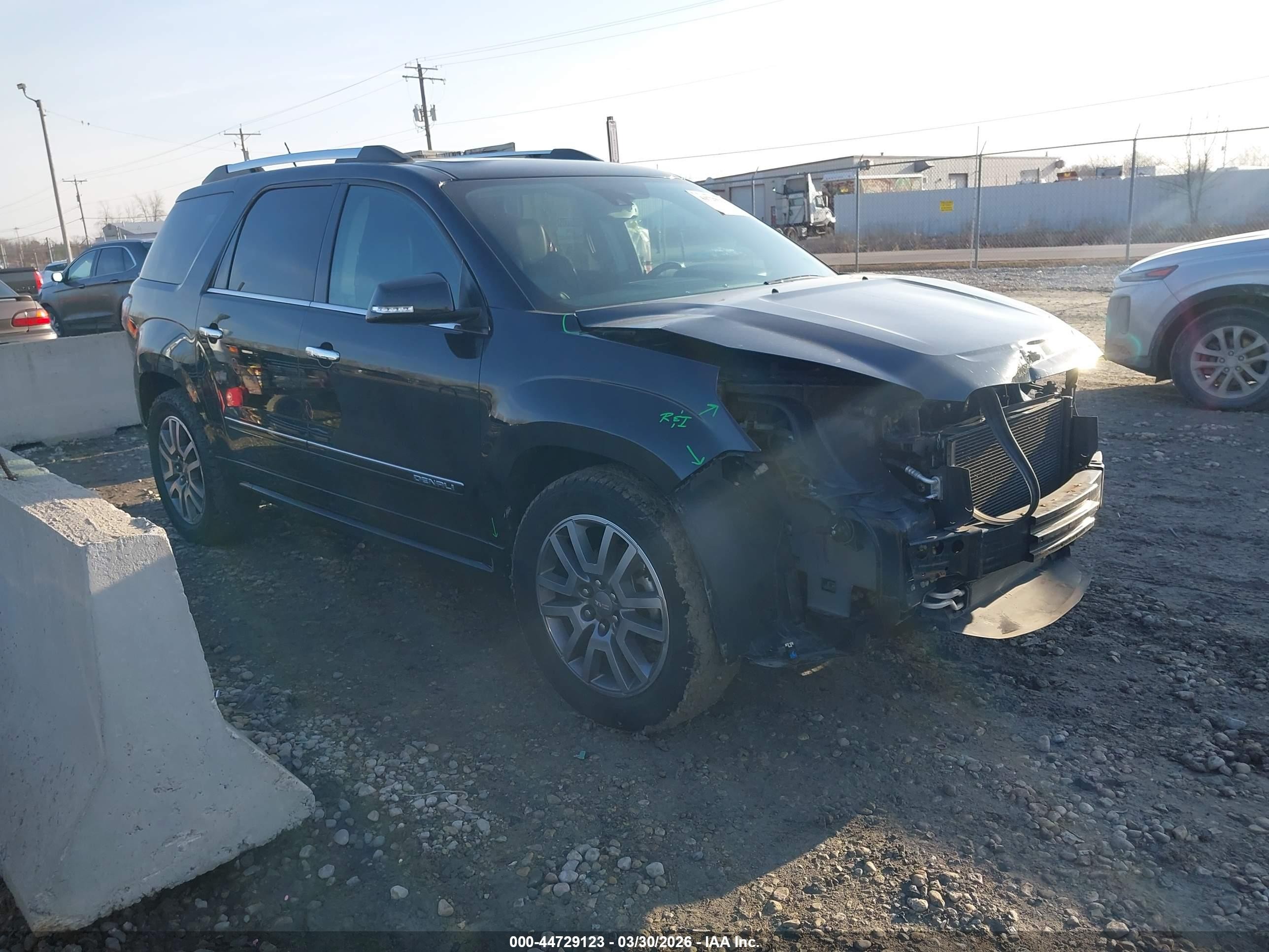 2014 GMC Acadia Denali, VIN 1GKKVTKD6EJ304306 — Front end