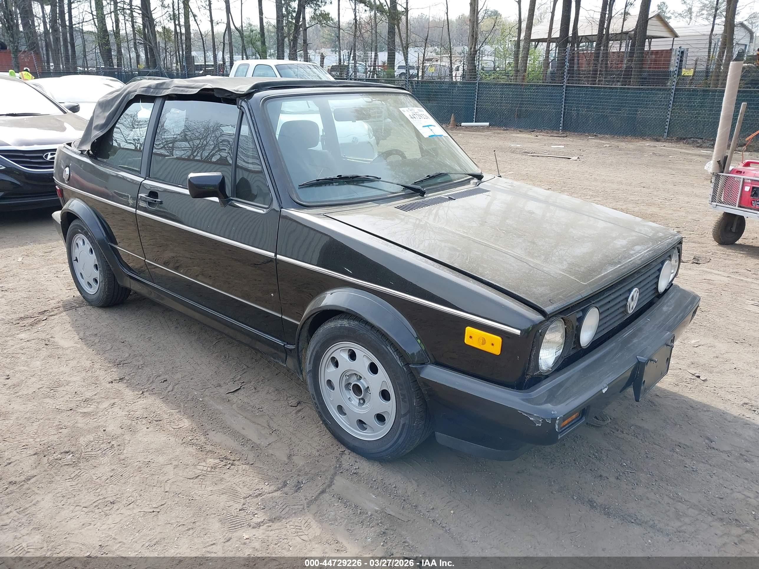 1991 Volkswagen Cabriolet, VIN WVWDB515XMK009043 — Фото с аукциона 1 of 5