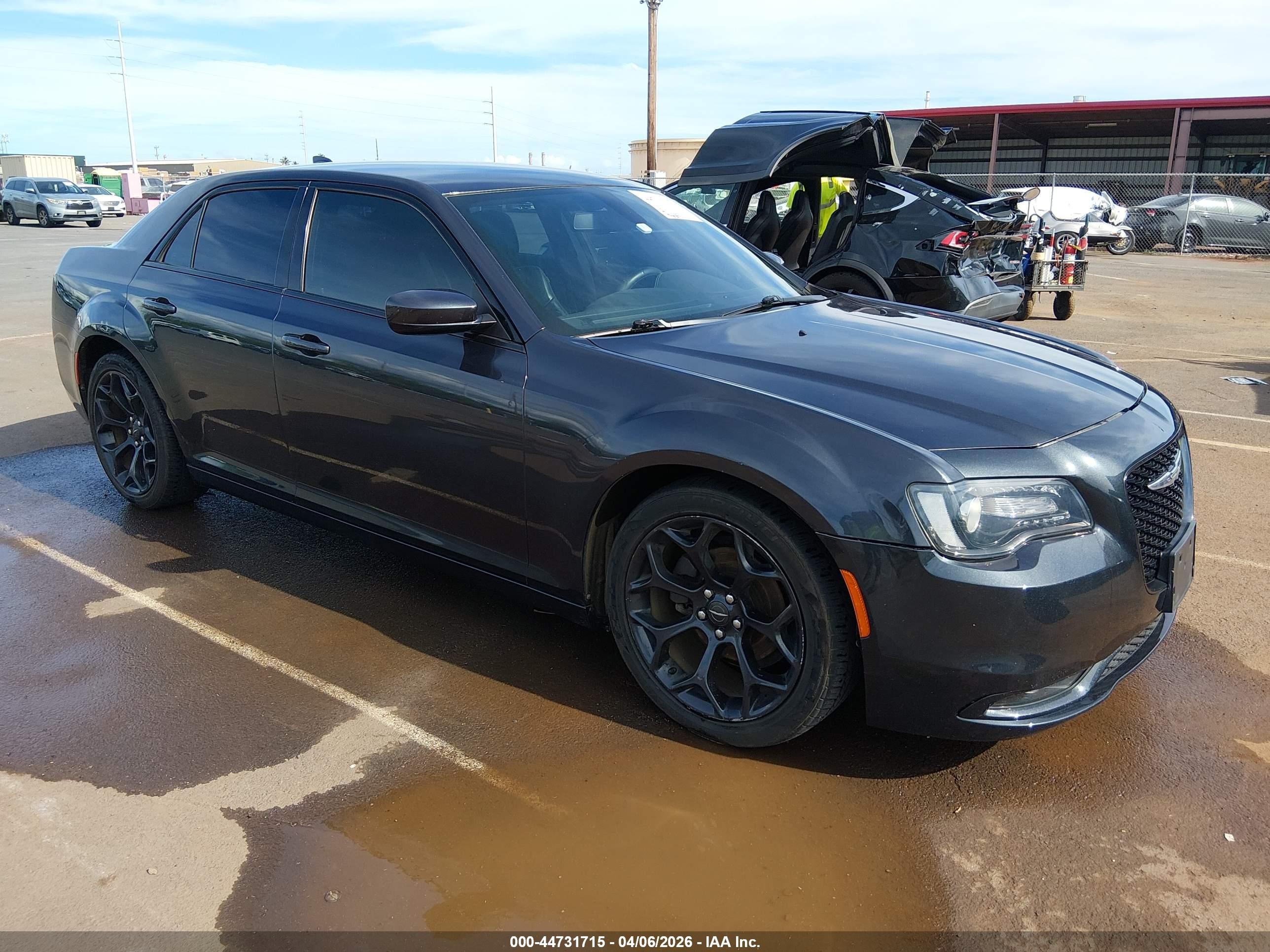 2019 Chrysler 300 S, VIN 2C3CCABG1KH559810 — Water / flood