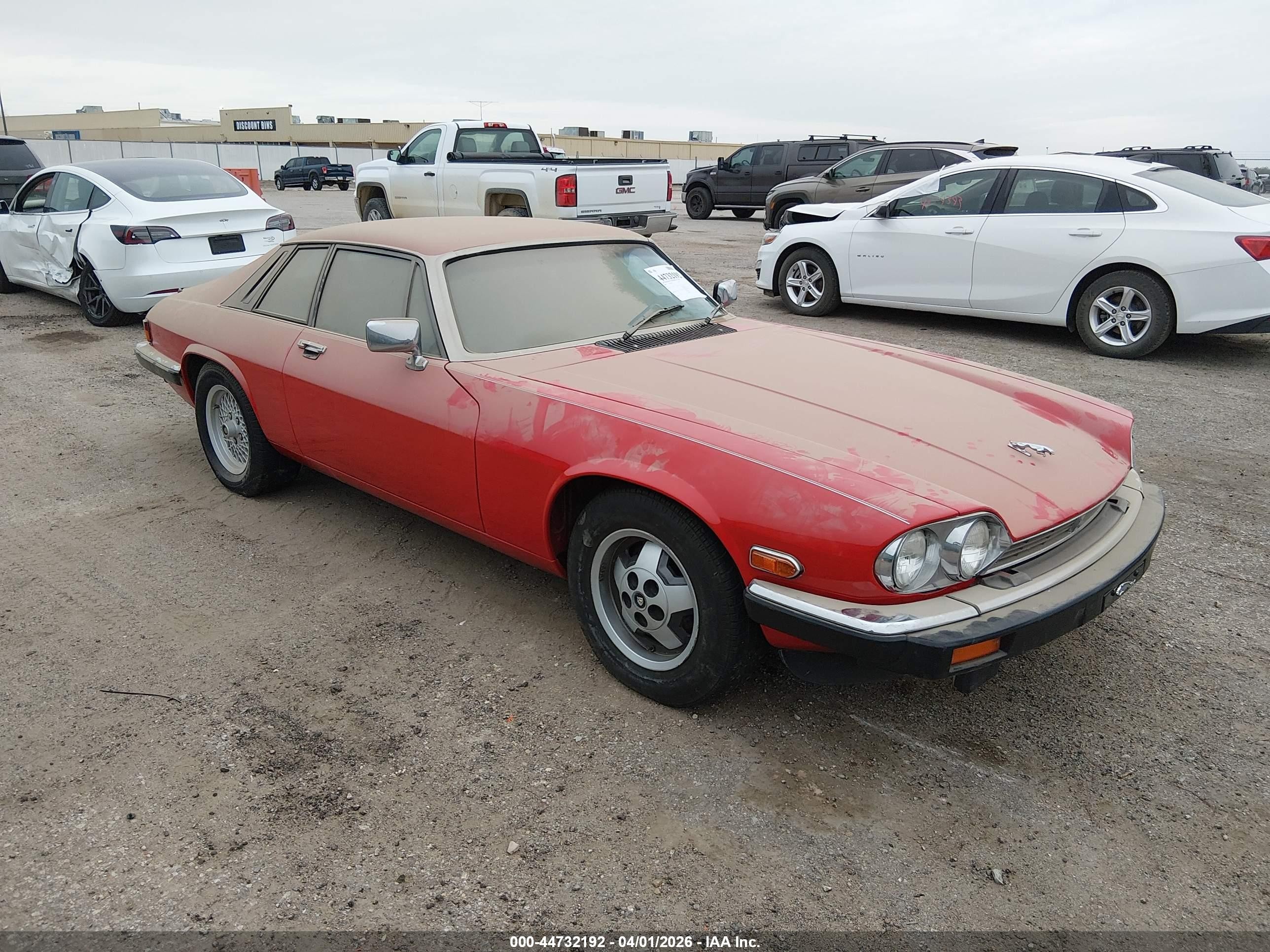 1989 Jaguar XJS, VIN SAJNA5845KC149160 — Normal wear