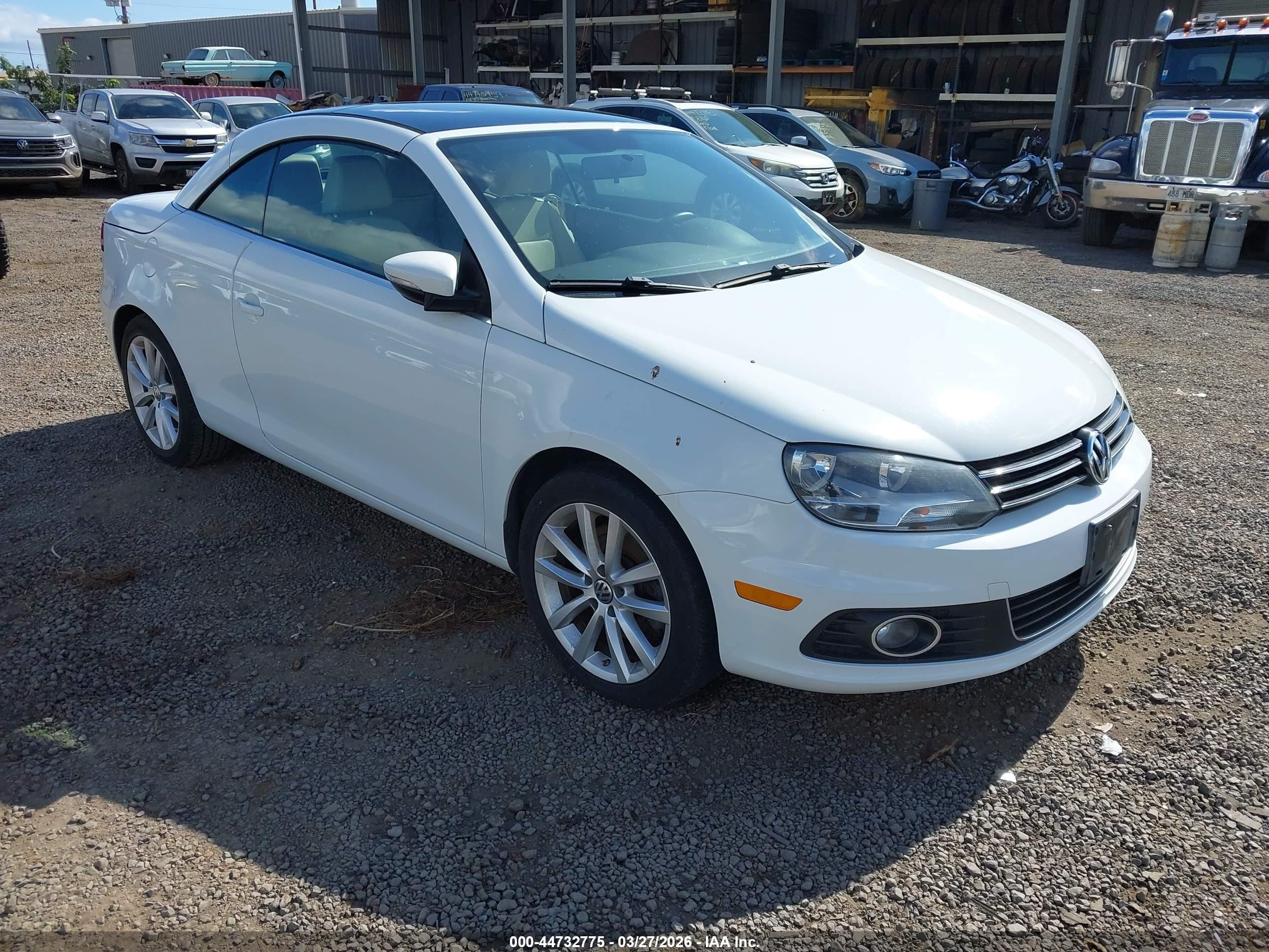 2015 Volkswagen Eos Komfort, VIN WVWBW8AH9FV001251 — Fresh water flood