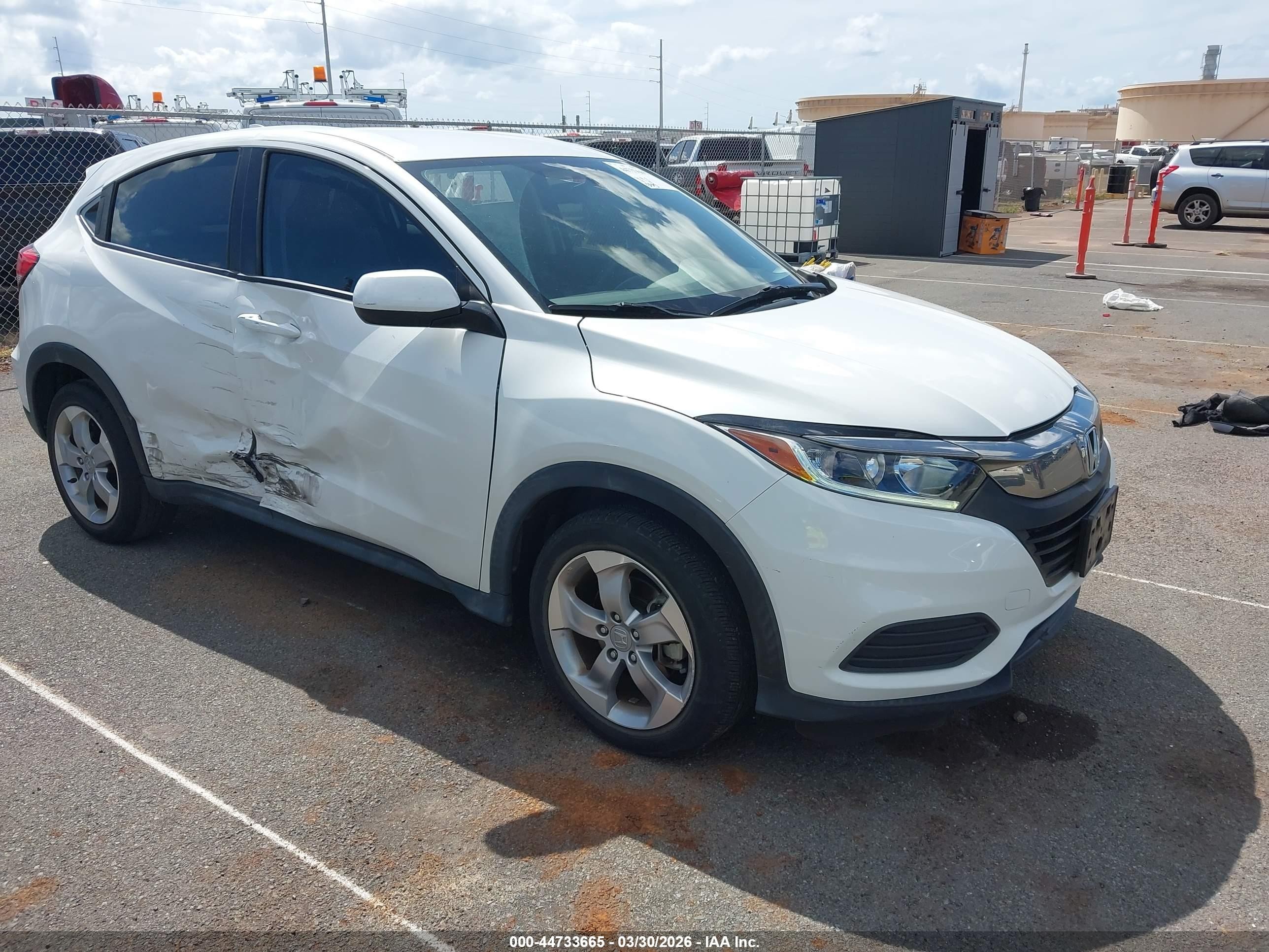2021 Honda HR-V LX, VIN 3CZRU5H37MM718956 — Side
