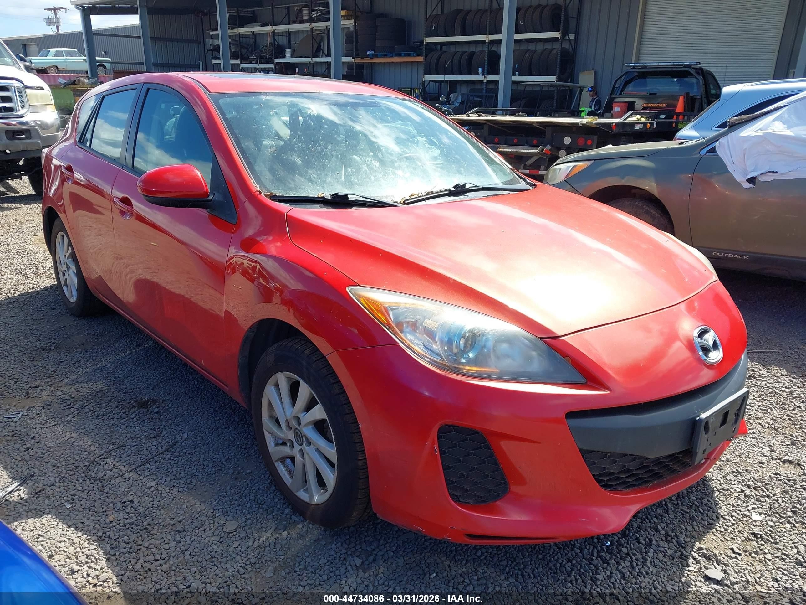 2013 Mazda 3 i Grand Touring, VIN JM1BL1M70D1832600 — Пресная вода
