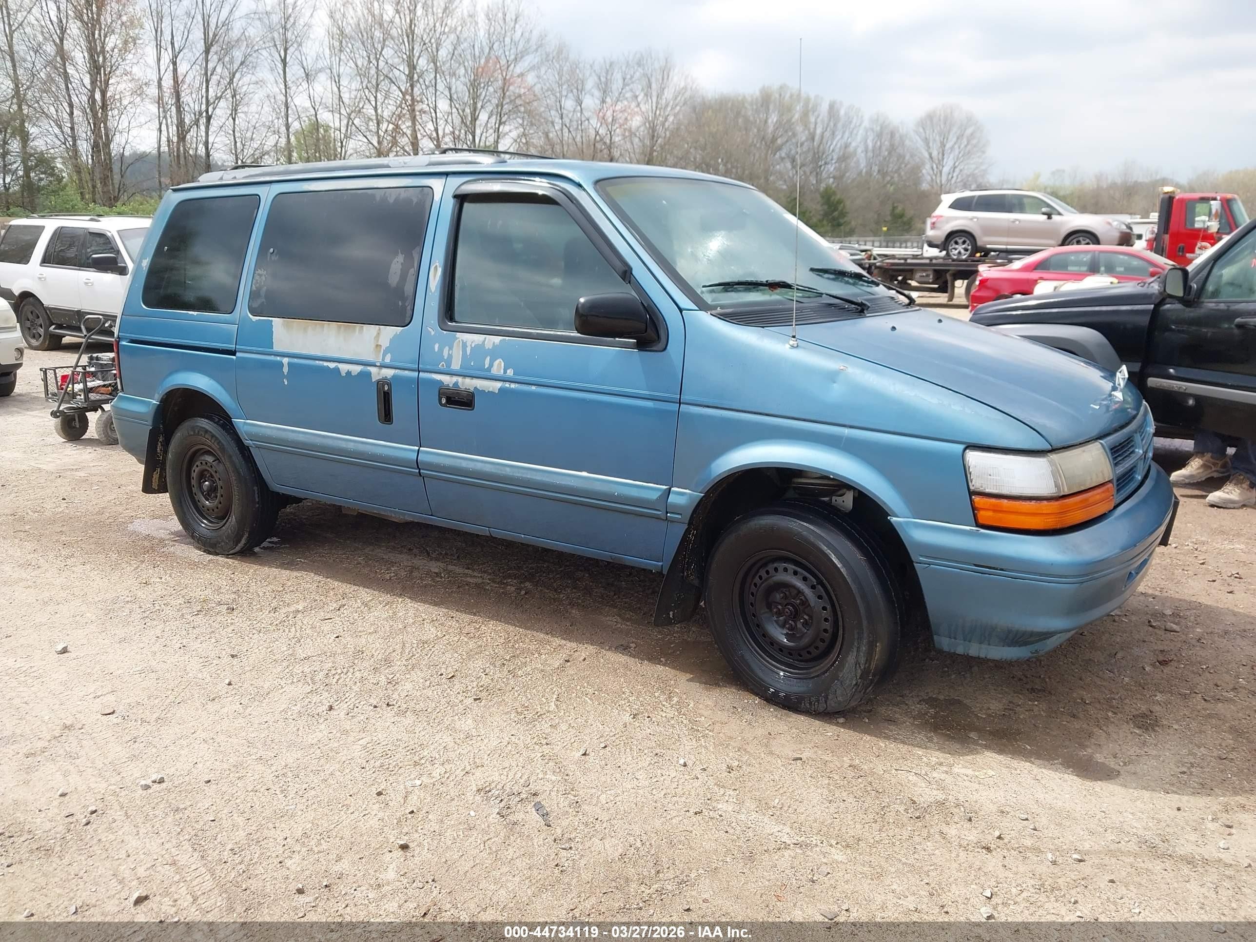 1995 Dodge Caravan, VIN 2B4GH4530SR224019 — Normal wear