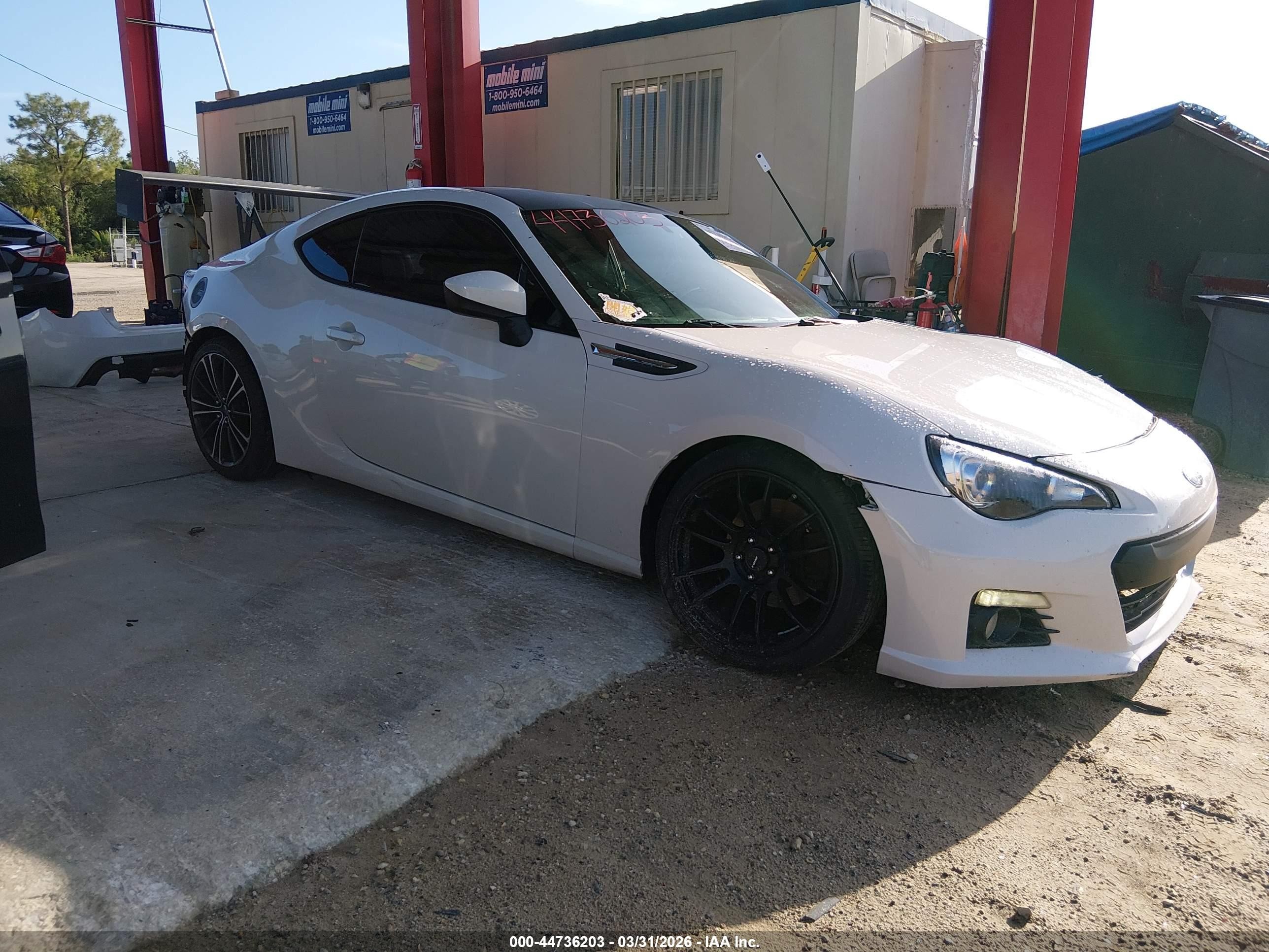 2015 Subaru BRZ Limited, VIN JF1ZCAC17F9603272 — Side