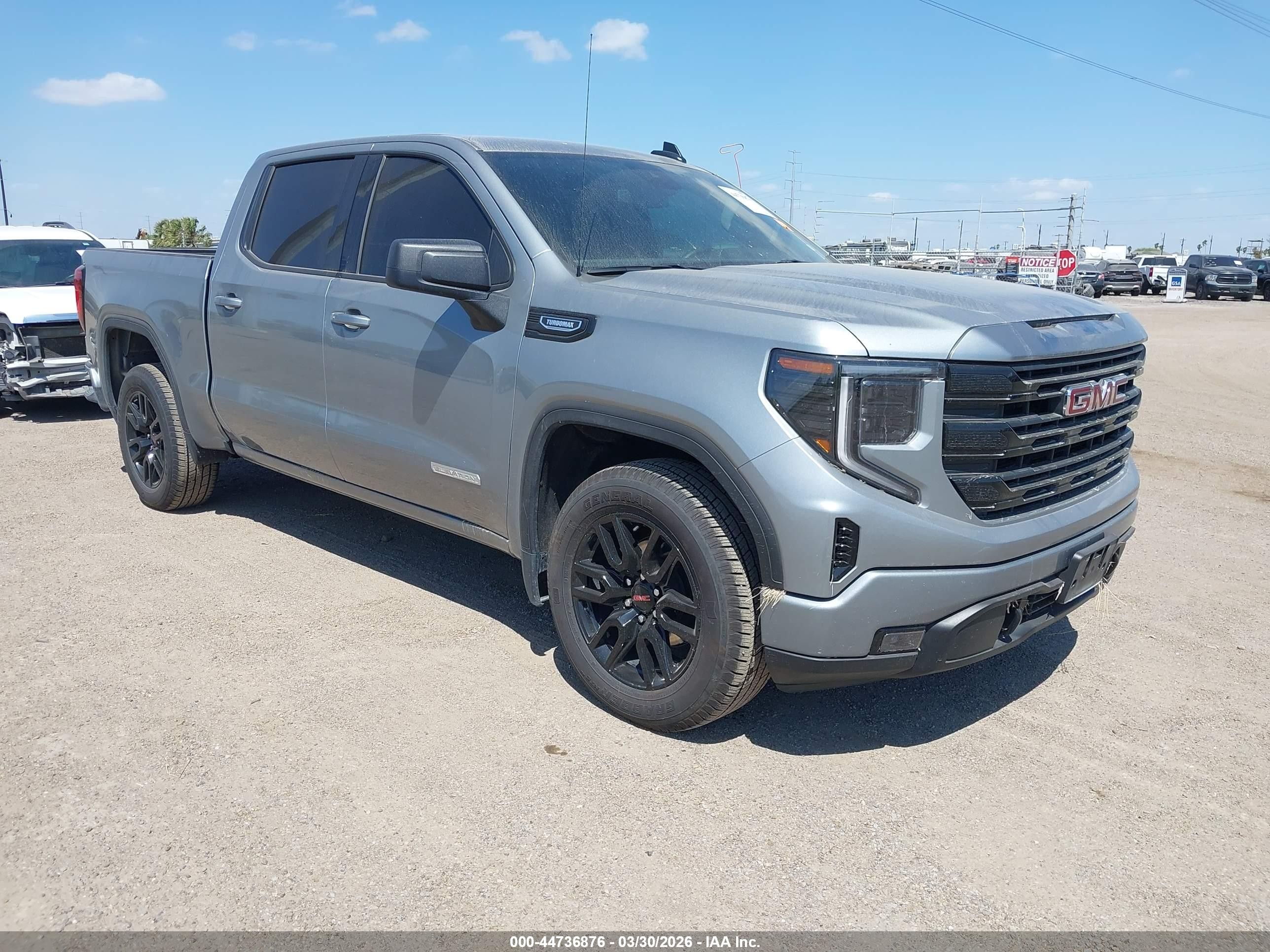 2026 GMC Sierra 1500 Elevation, VIN 1GTPHCEK5TZ143948 — Пресная вода