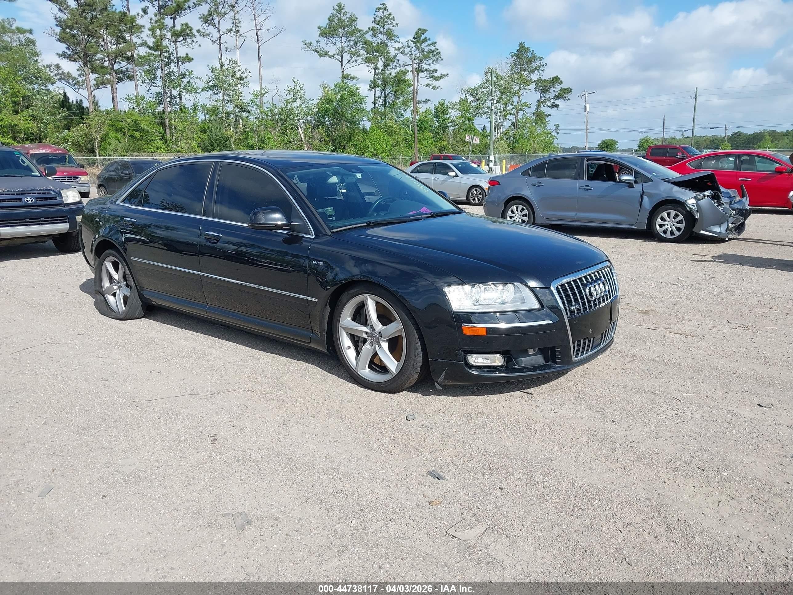 2008 Audi A8, VIN WAUMR94E98N006683 — Зад