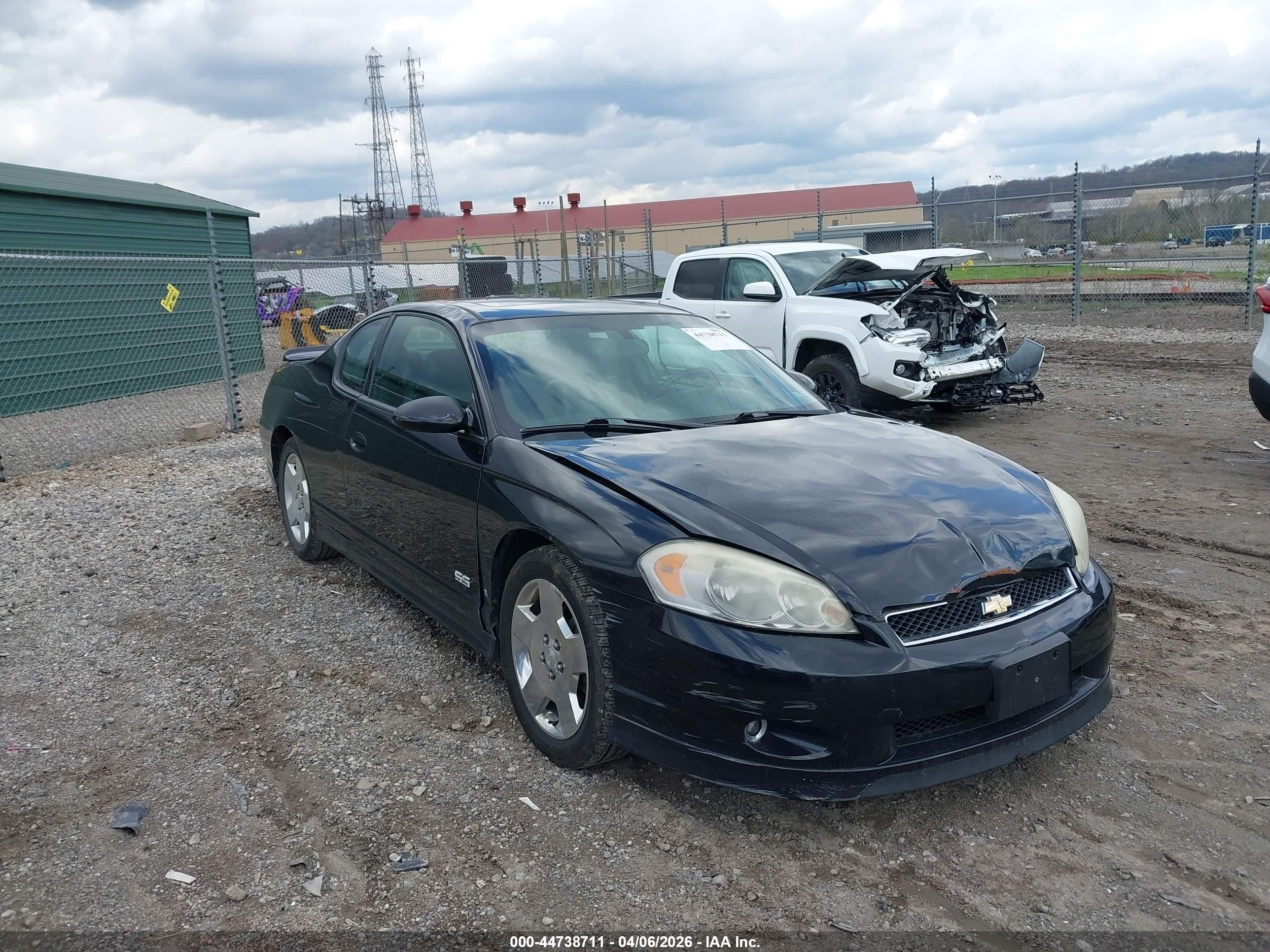 2006 Chevrolet Monte Carlo SS, VIN 2G1WL15C869368542 — Front end