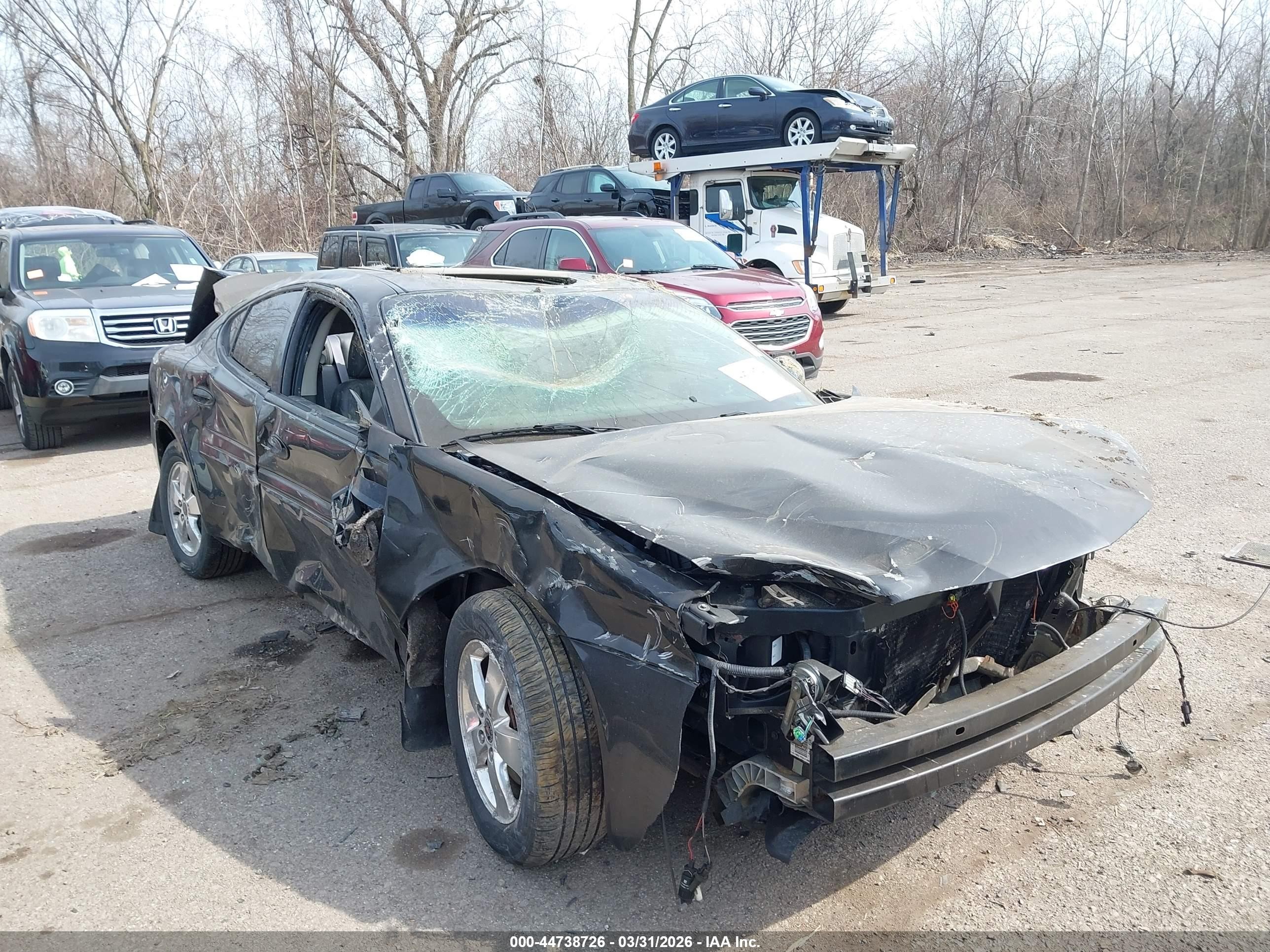 2005 Pontiac Grand Prix GT, VIN 2G2WS522751271833 — Опрокидывание