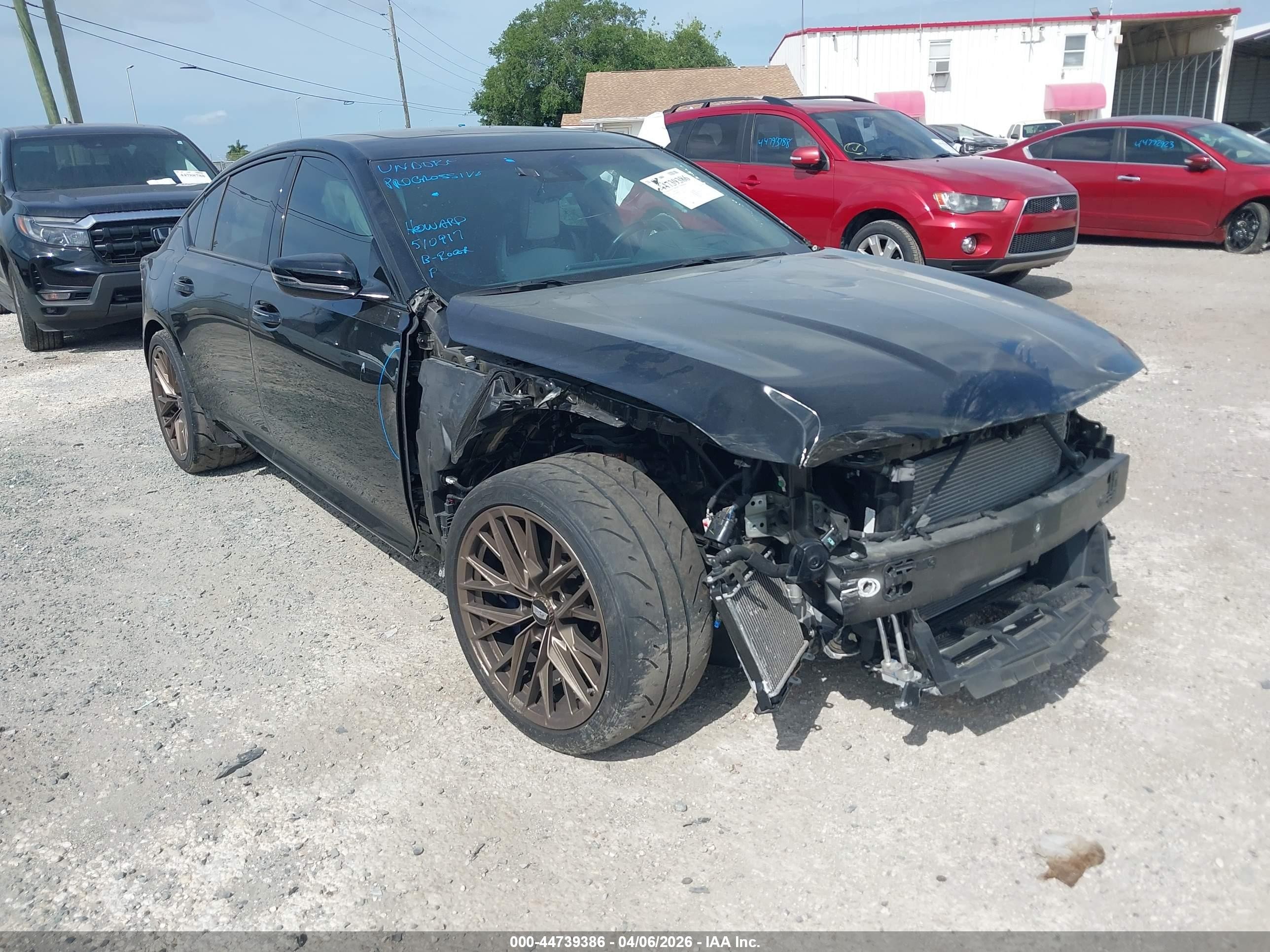 2023 Cadillac CT5-V Blackwing, VIN 1G6DY5R64P0860771 — Front end