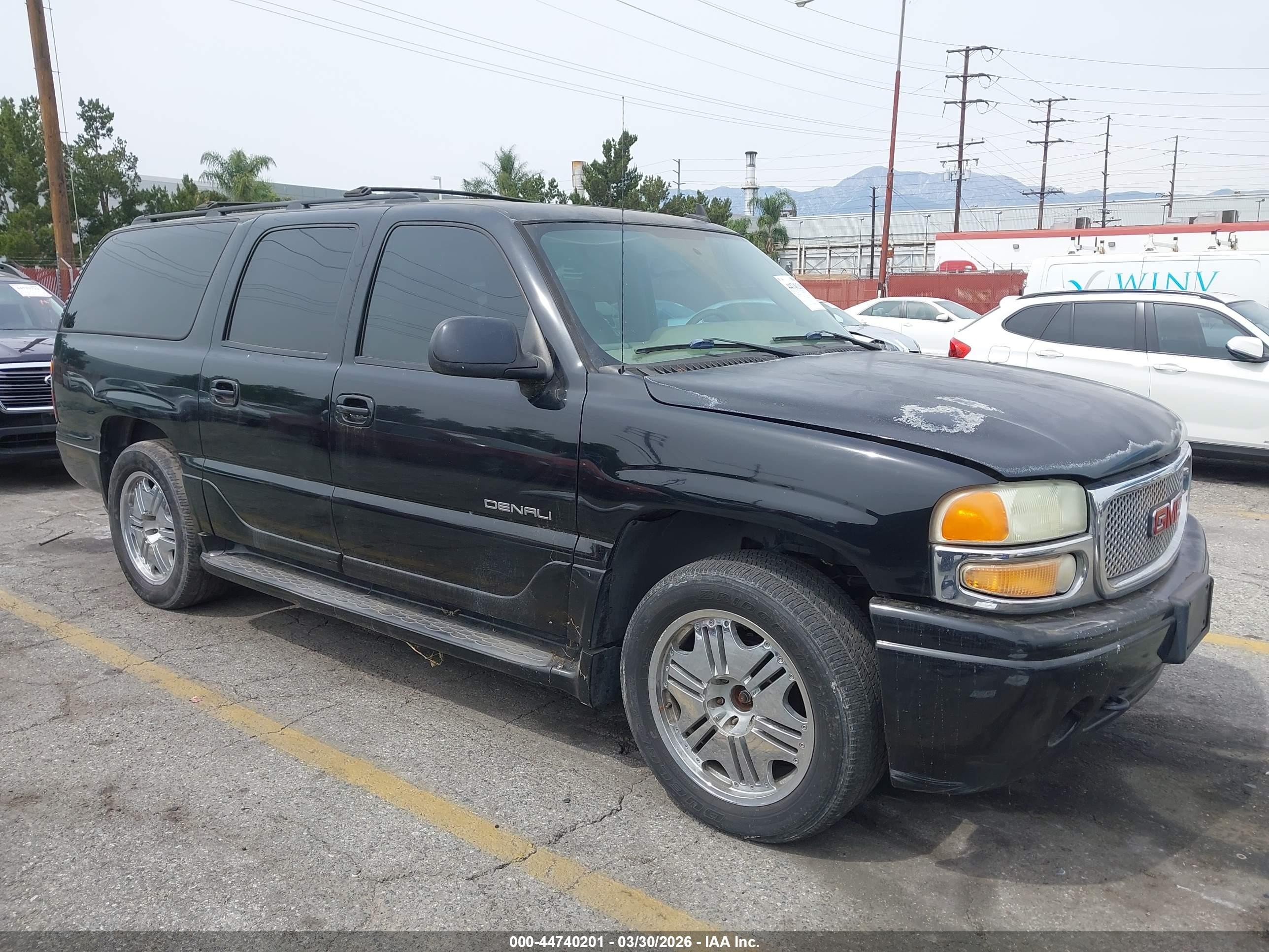 2006 GMC Yukon XL, VIN 1GKFK66U16J132810 — Stripped