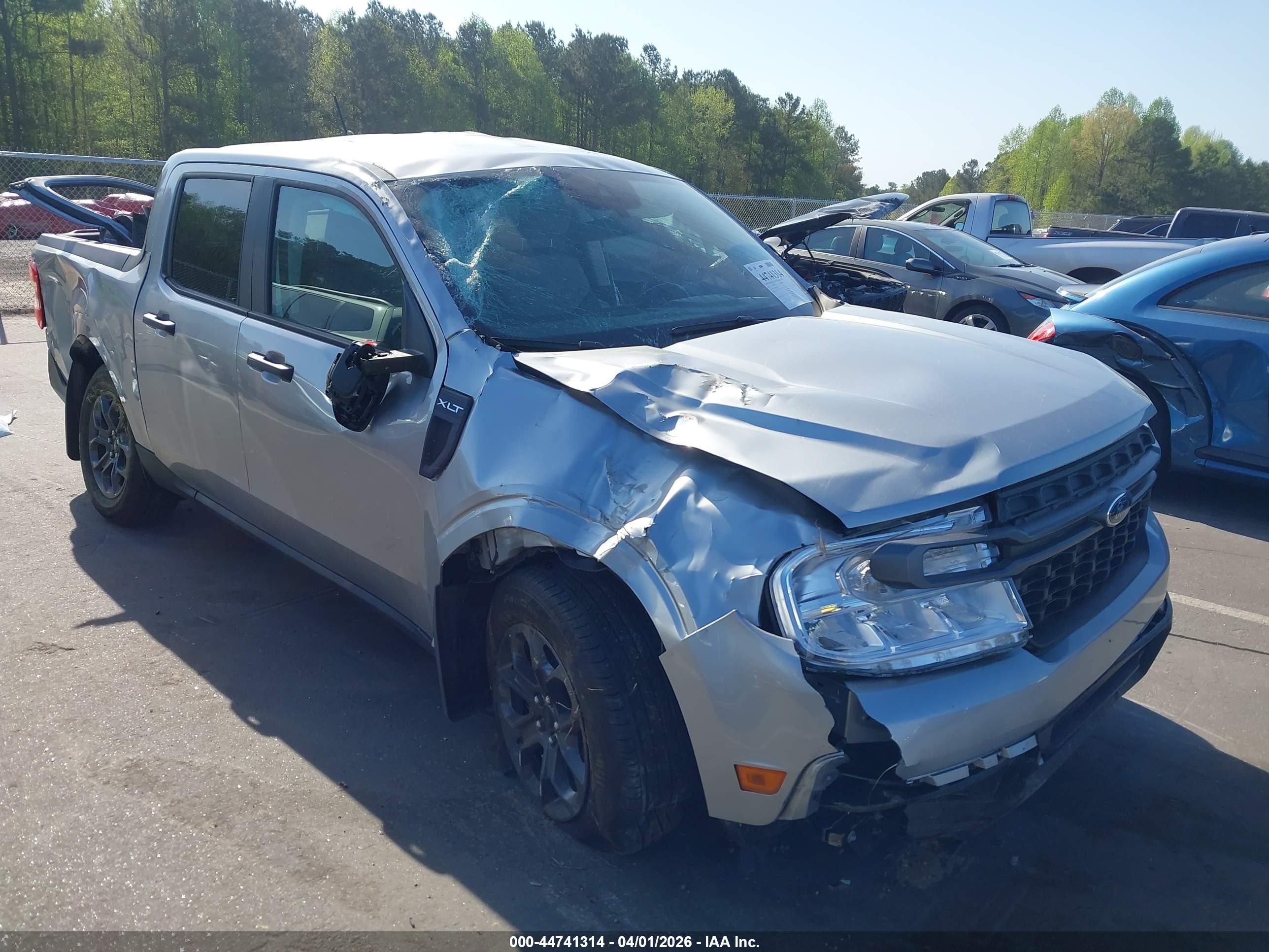 2024 Ford Maverick XLT, VIN 3FTTW8J96RRA12786 — Rollover