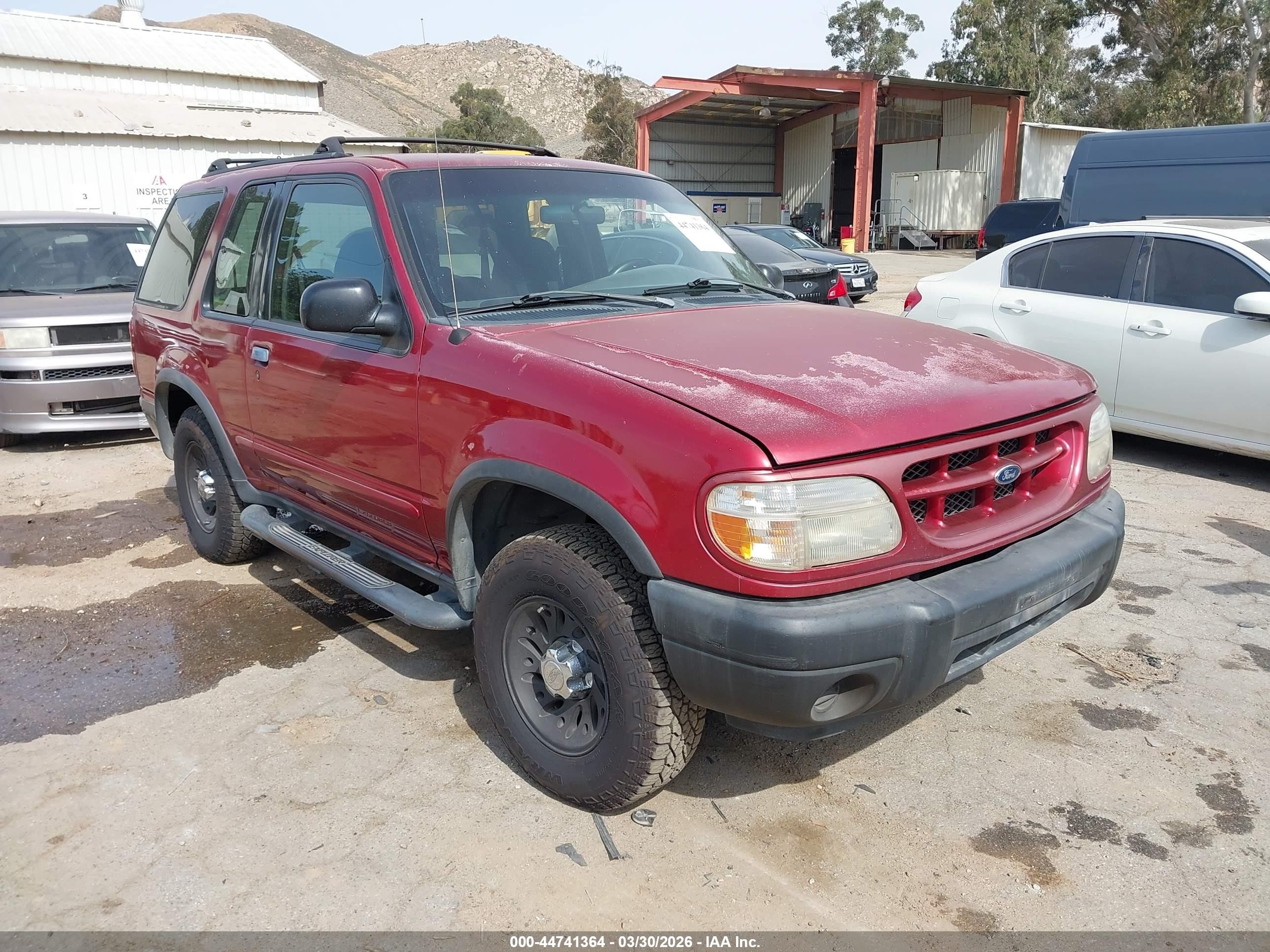 2000 Ford Explorer Sport, VIN 1FMYU60E6YUA88168 — Mechanical