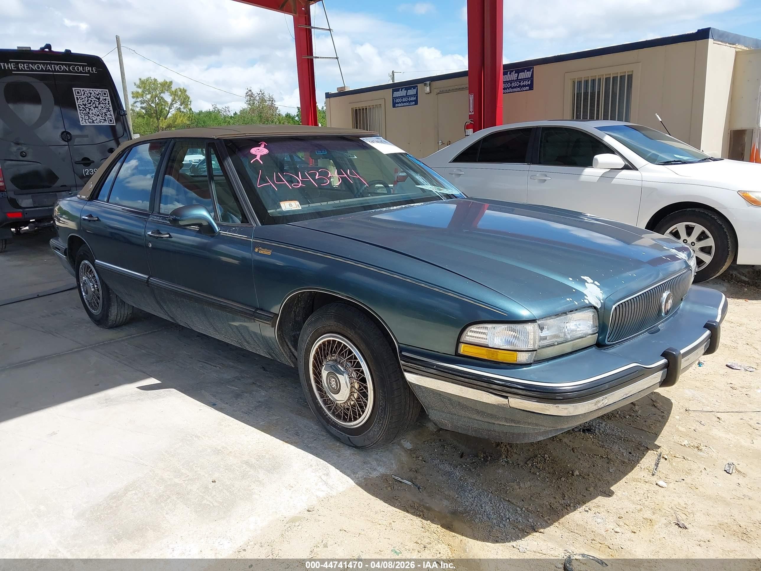 1992 Buick LeSabre Custom, VIN 1G4HP53LXNH520700 — Not stated