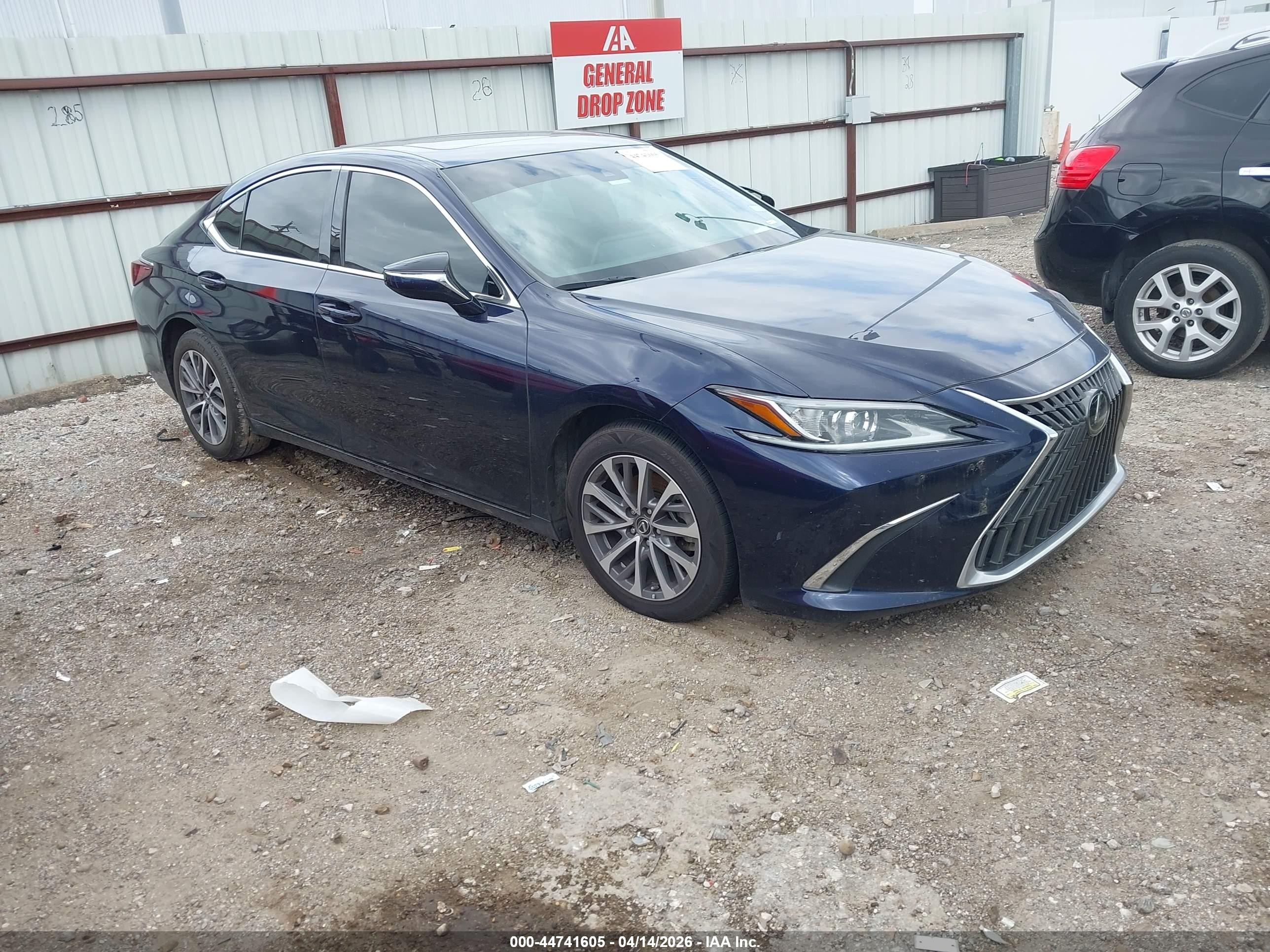 2022 Lexus ES 350, VIN 58ACZ1B17NU139254 — Repossession