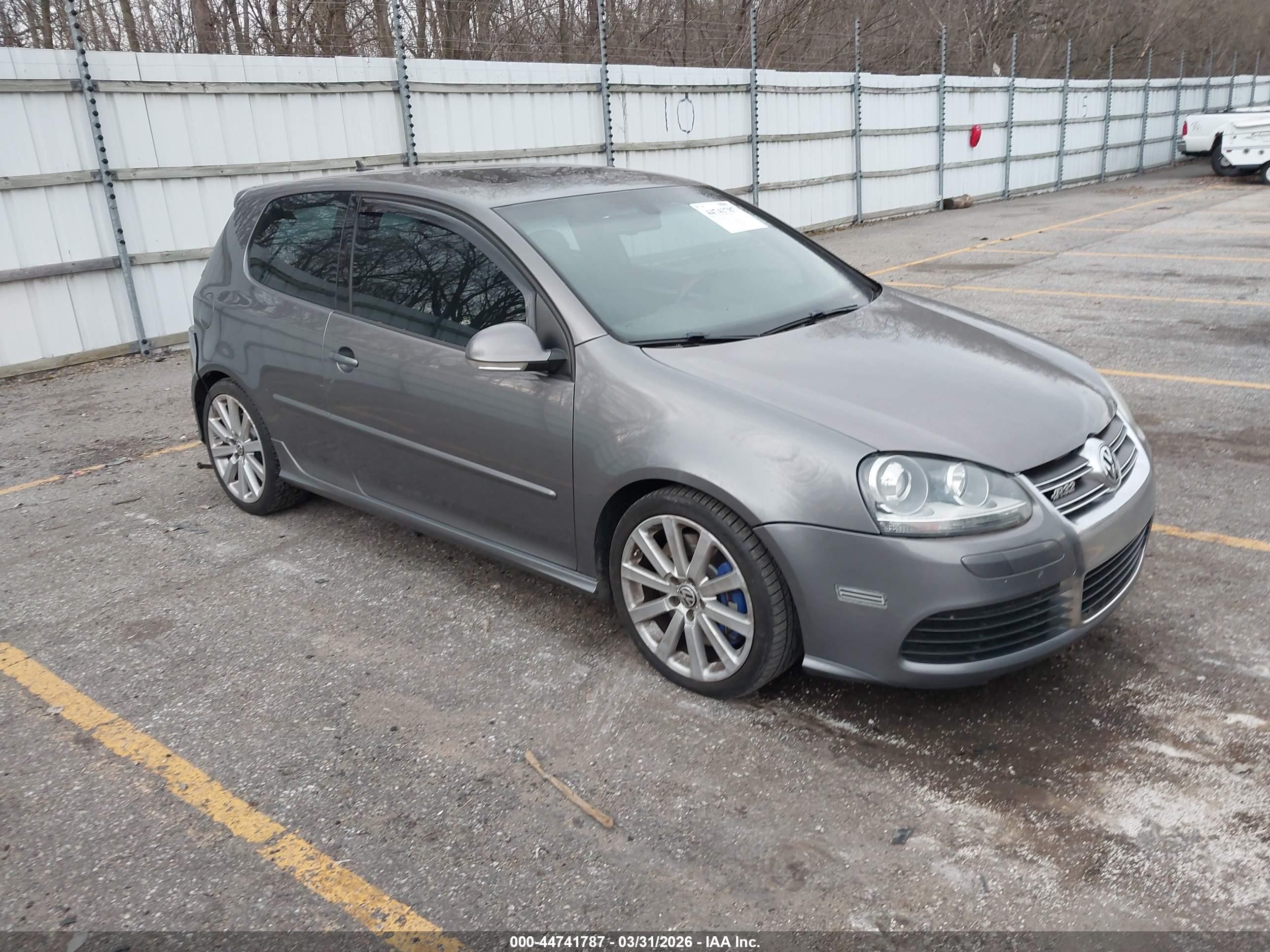 2008 Volkswagen R32, VIN WVWKC71K48W038686 — Rear end