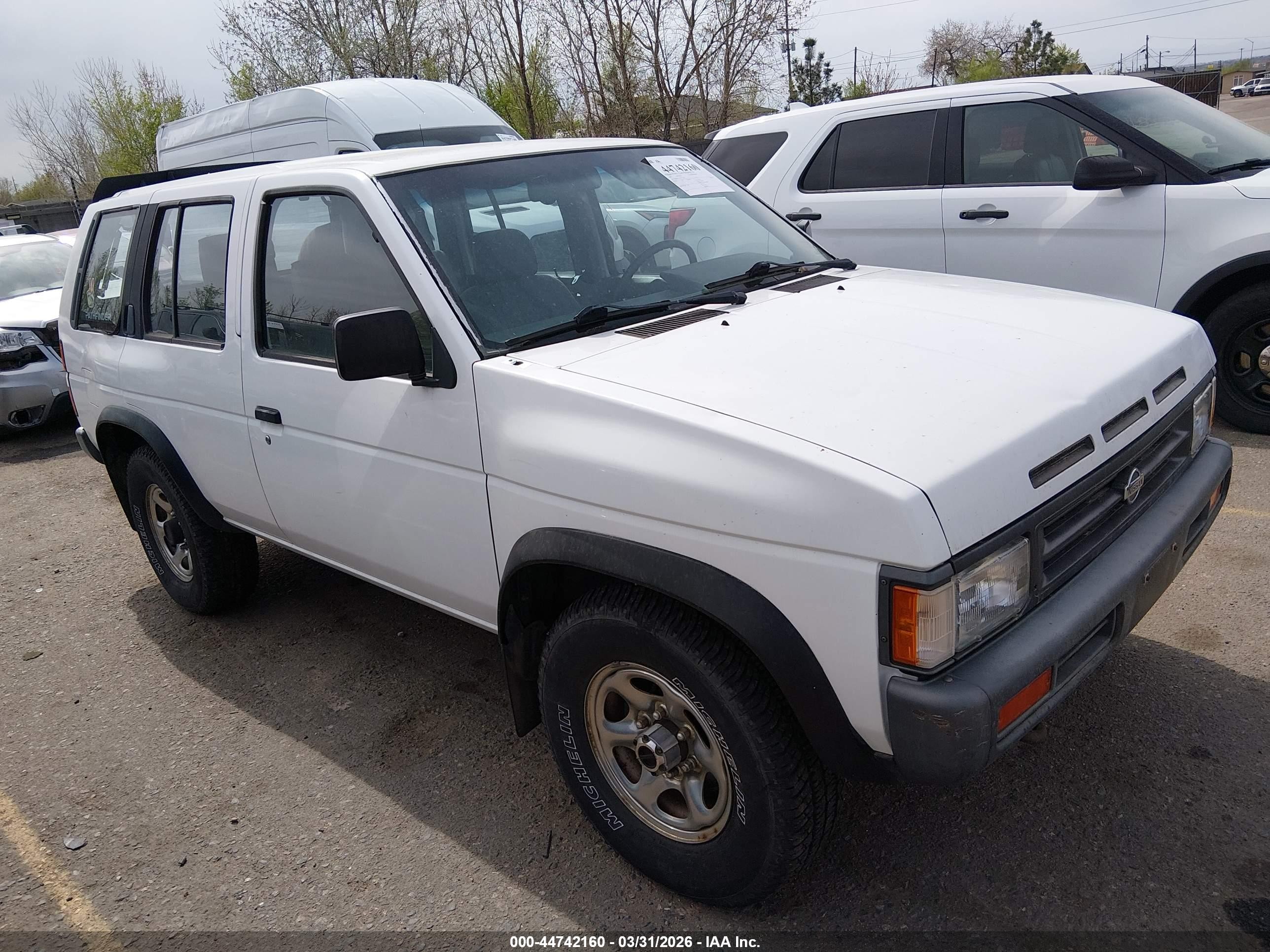 1993 Nissan Pathfinder SE, VIN JN8HD17Y3PW311524 — Механическое