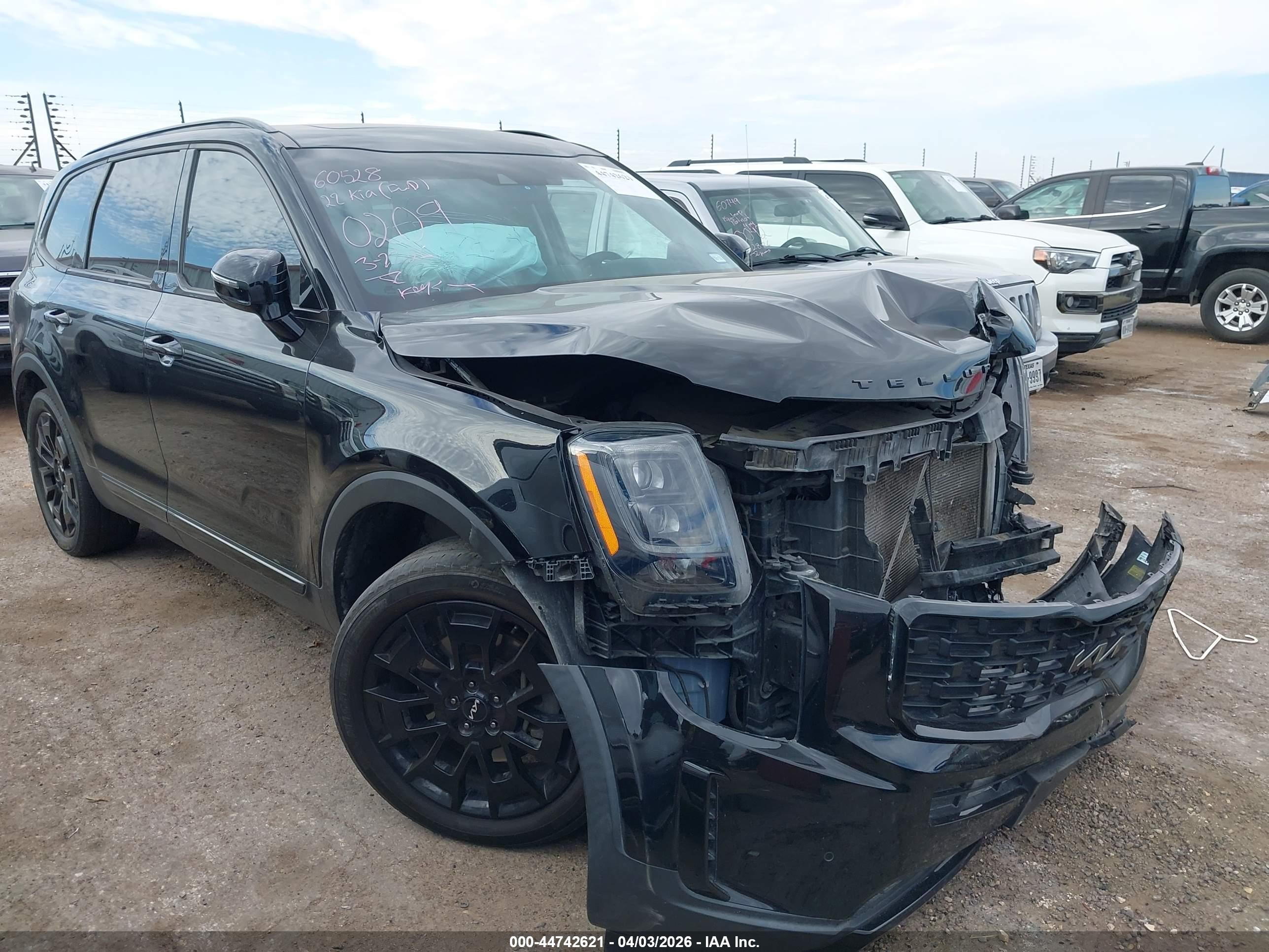 2022 Kia Telluride SX, VIN 5XYP5DHC4NG270209 — Front end