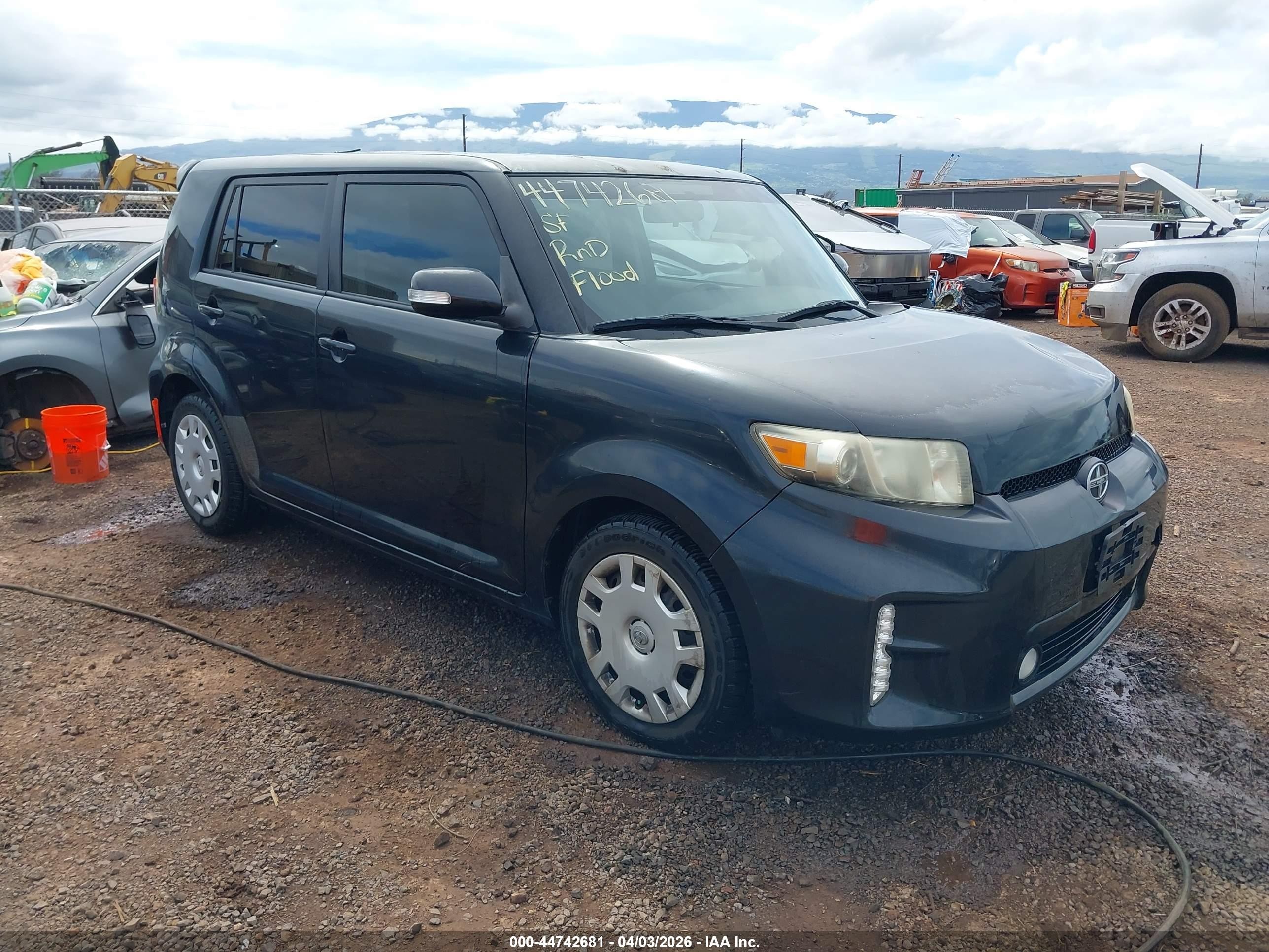 2014 Scion xB, VIN JTLZE4FE6EJ051317 — Fresh water flood