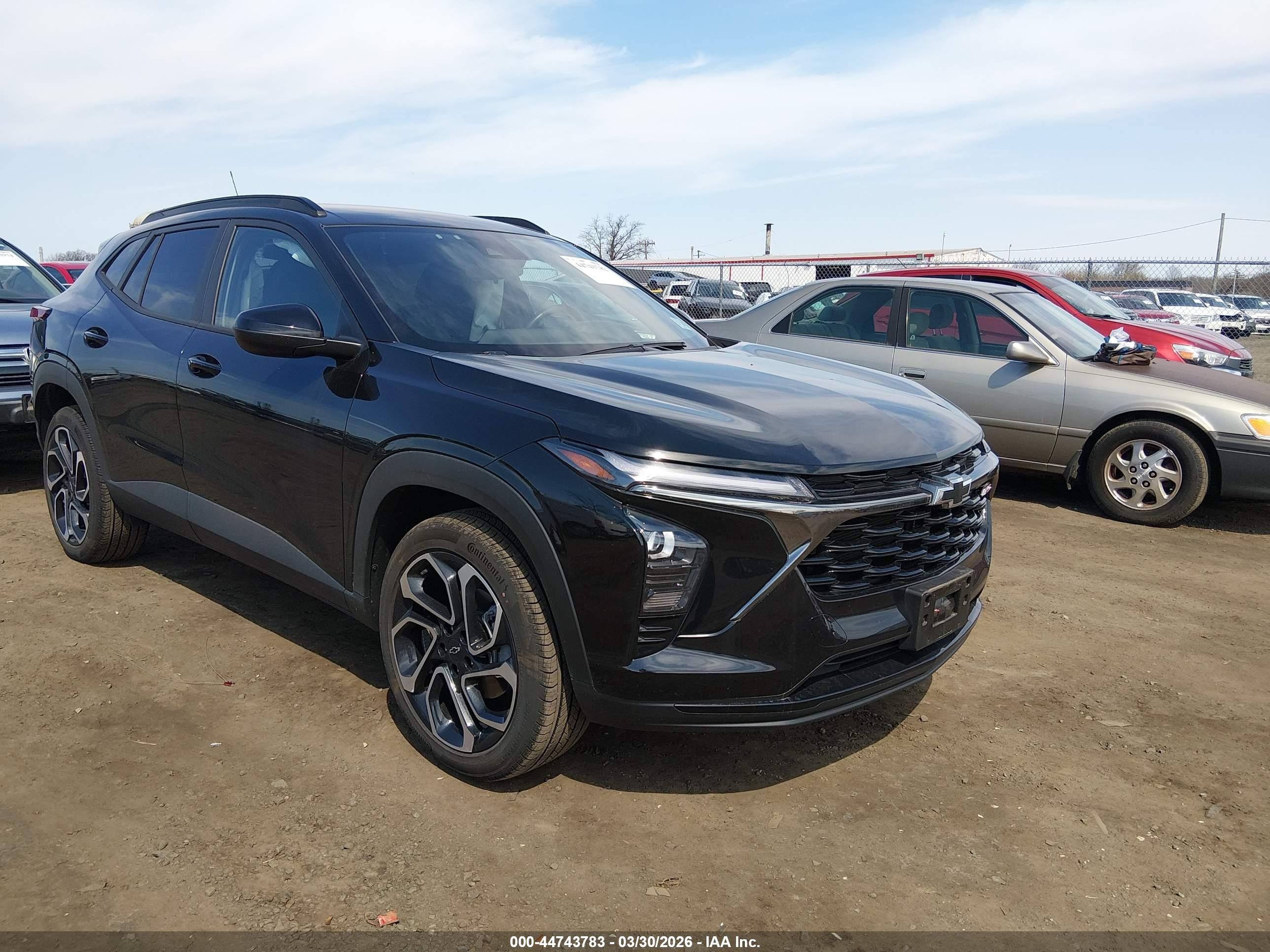 2025 Chevrolet Trax 2RS, VIN KL77LJEP0SC214664 — Side