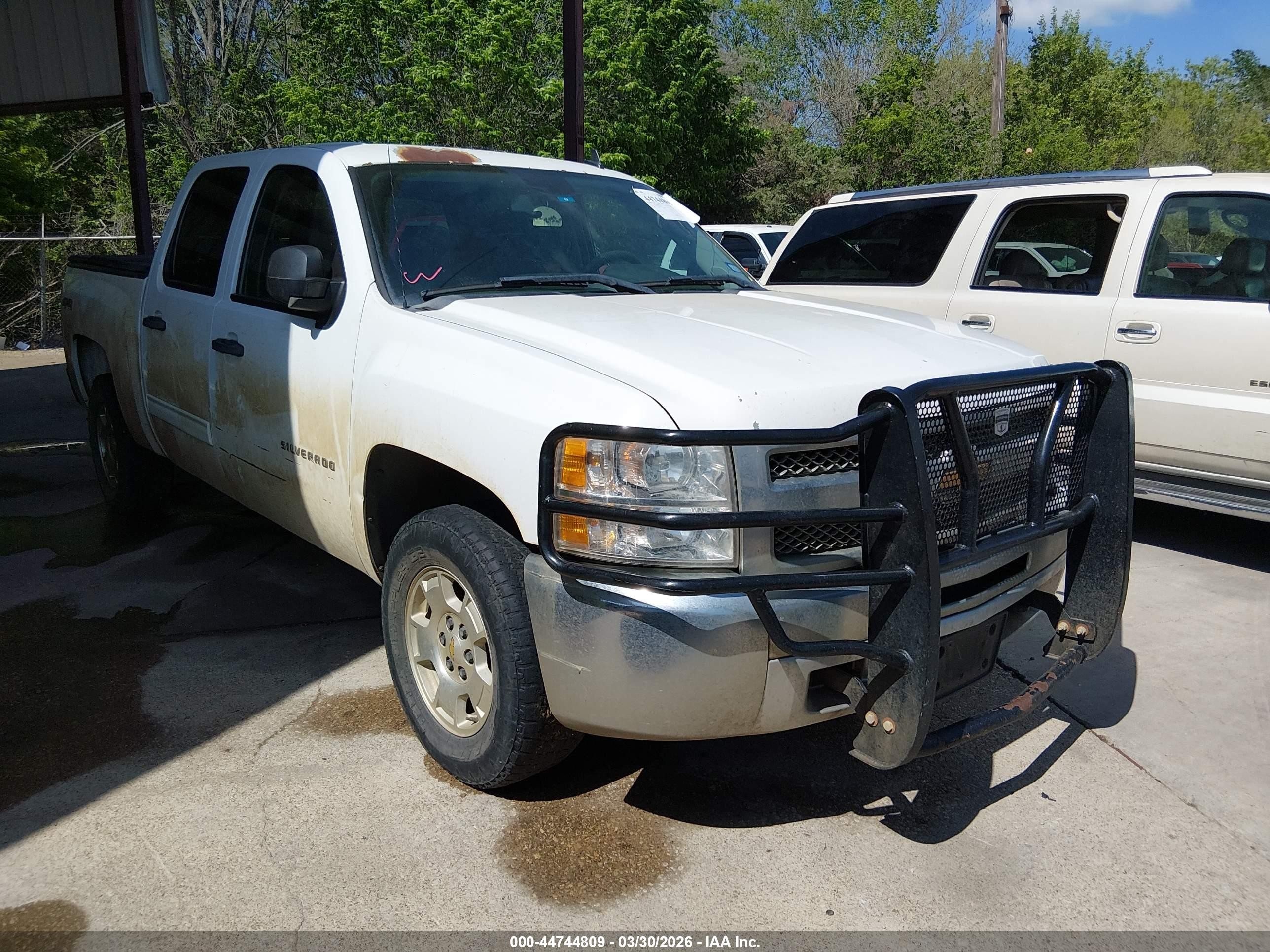2013 Chevrolet Silverado 1500 LT, VIN 3GCPKSE71DG286145 — Side
