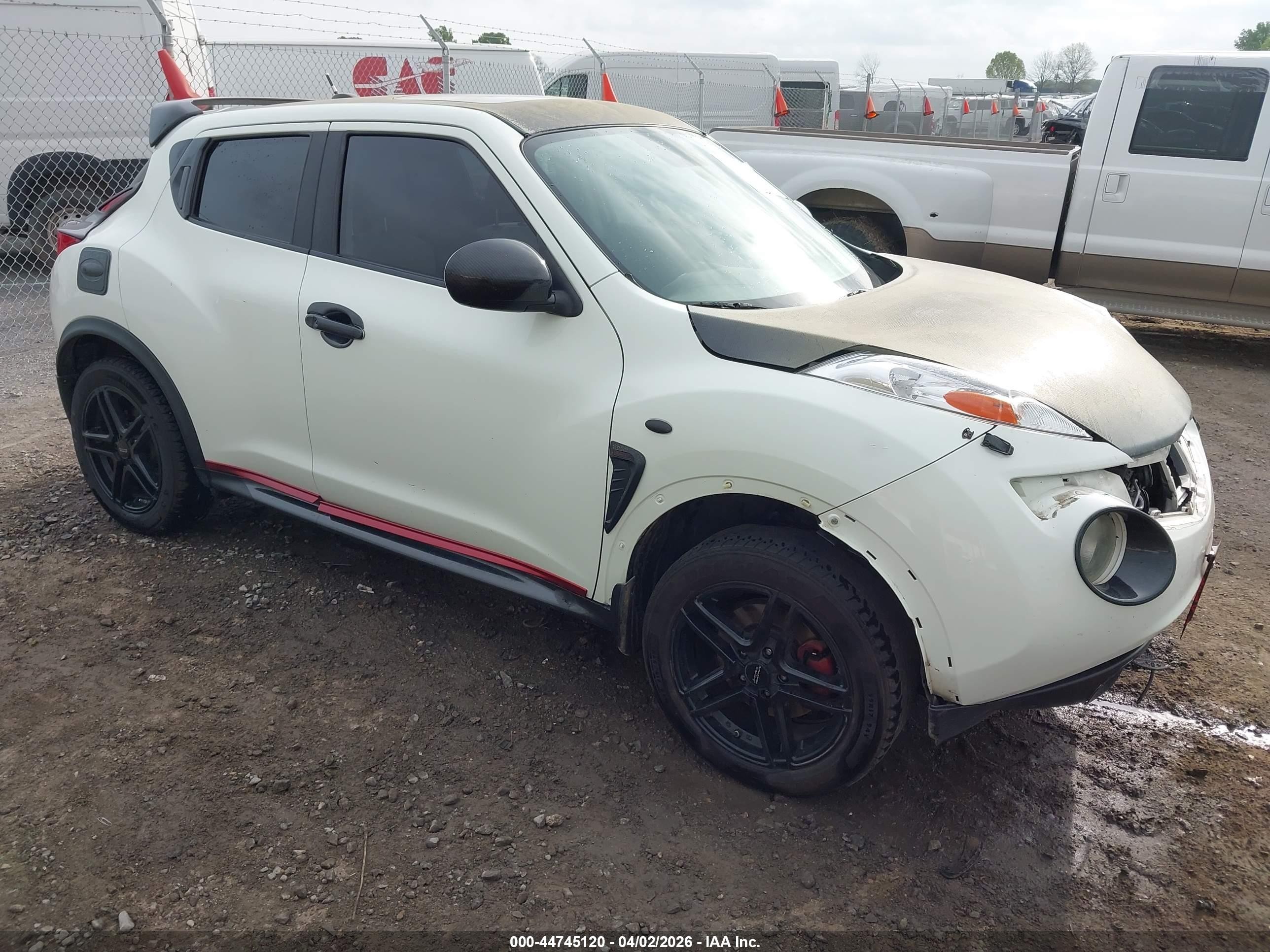 2012 Nissan Juke SL, VIN JN8AF5MR2CT116249 — Front end