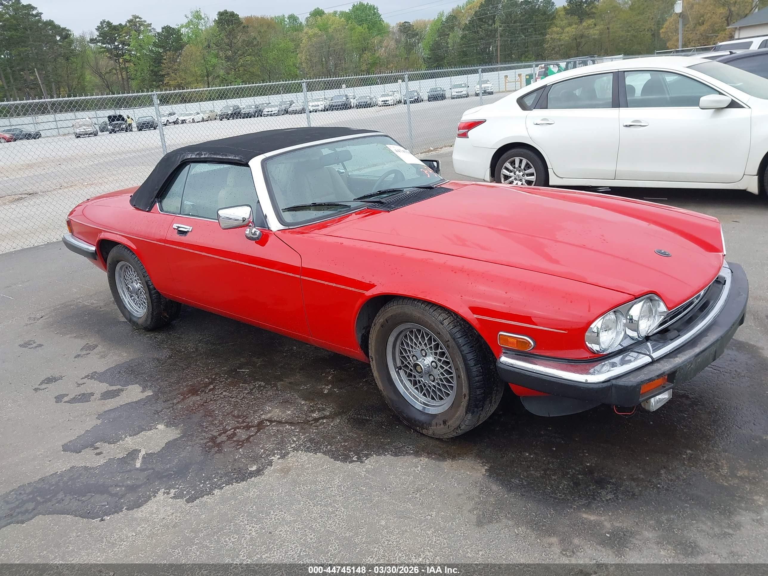 1990 Jaguar XJS, VIN SAJNW4849LC169988 — Front end