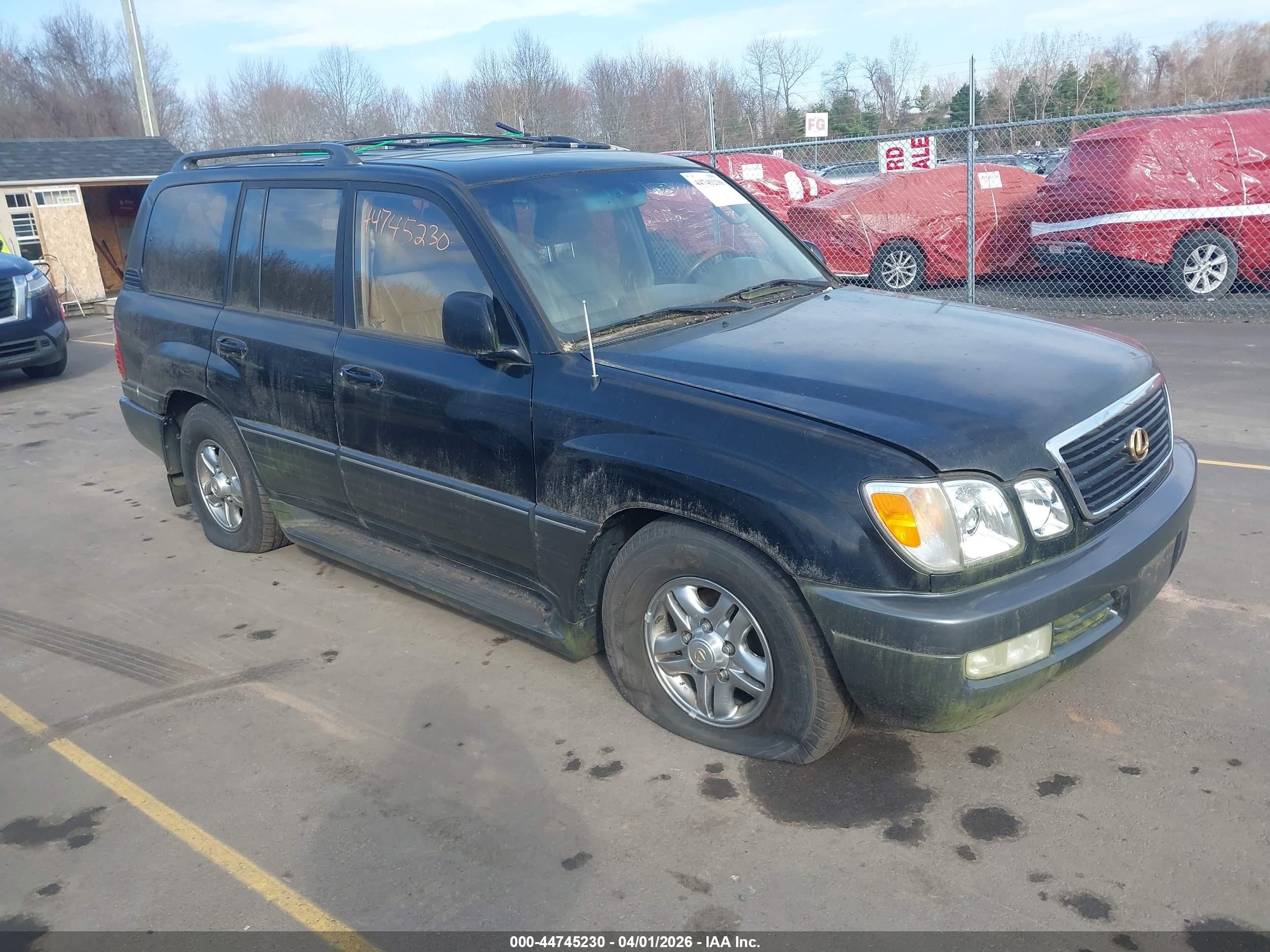 2002 Lexus LX 470, VIN JTJHT00W123520110 — Normal wear