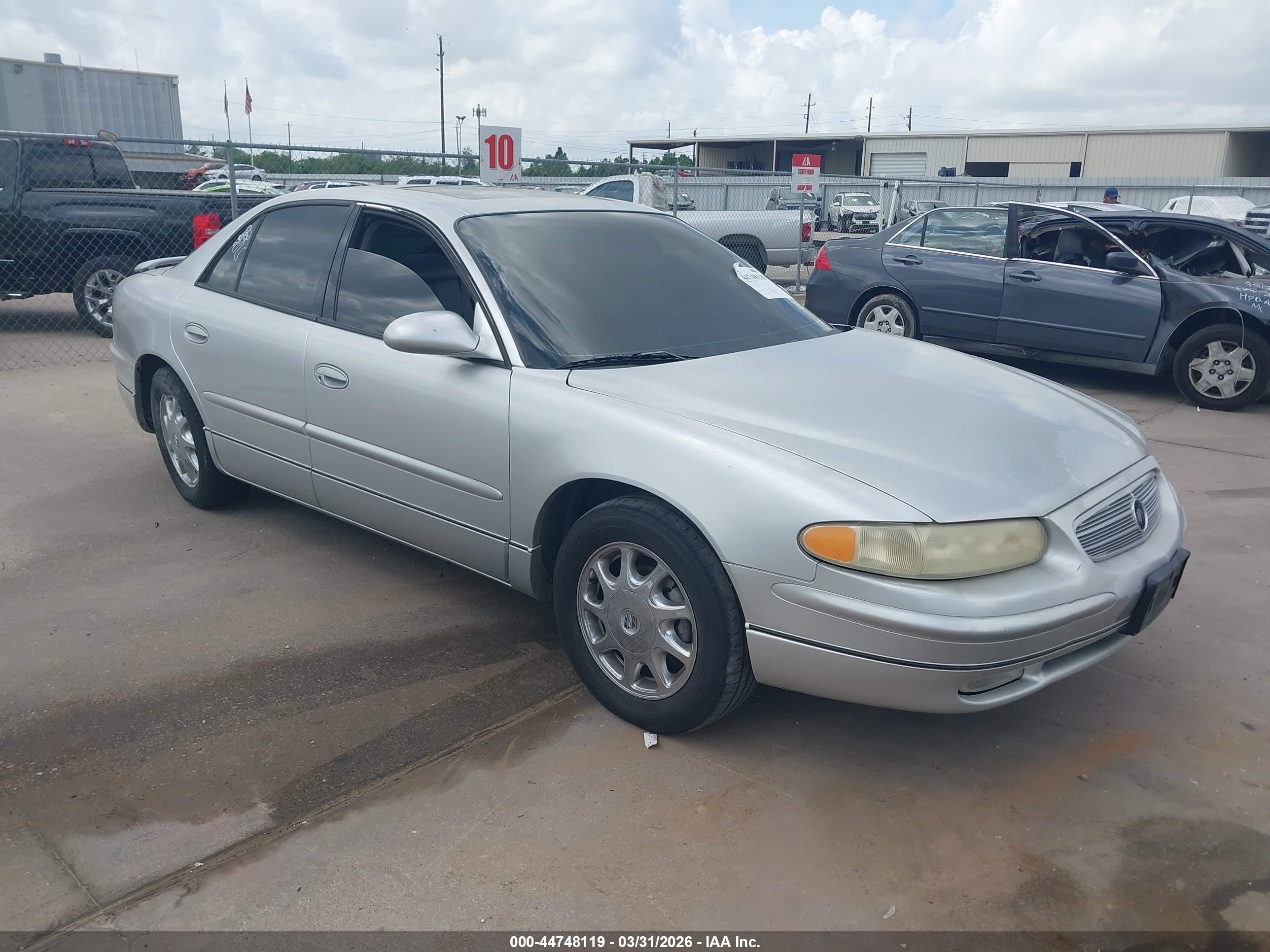 2002 Buick Regal LS, VIN 2G4WB55K721275735 — Бок
