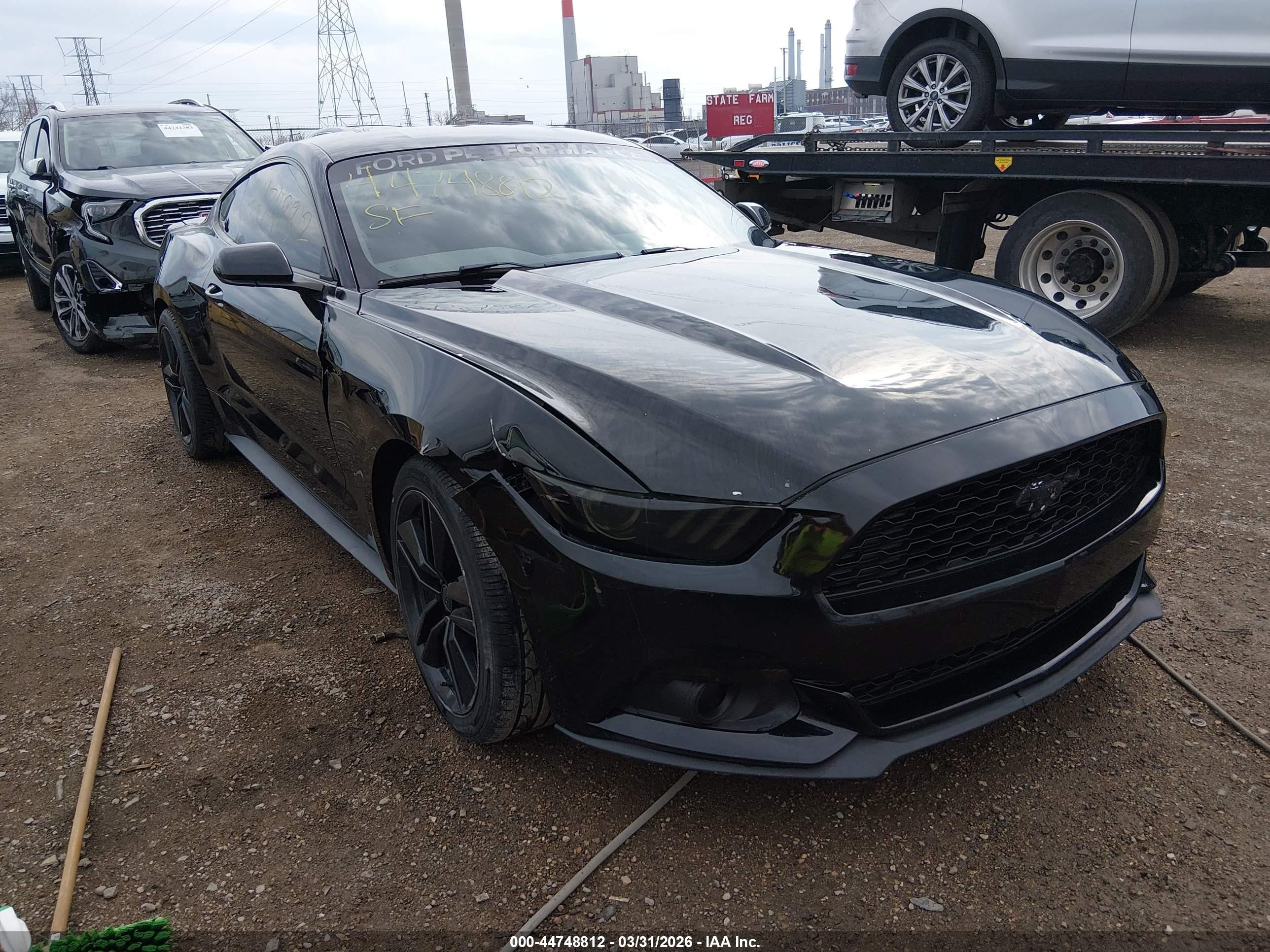 2015 Ford Mustang EcoBoost Premium, VIN 1FA6P8THXF5353613 — Front end