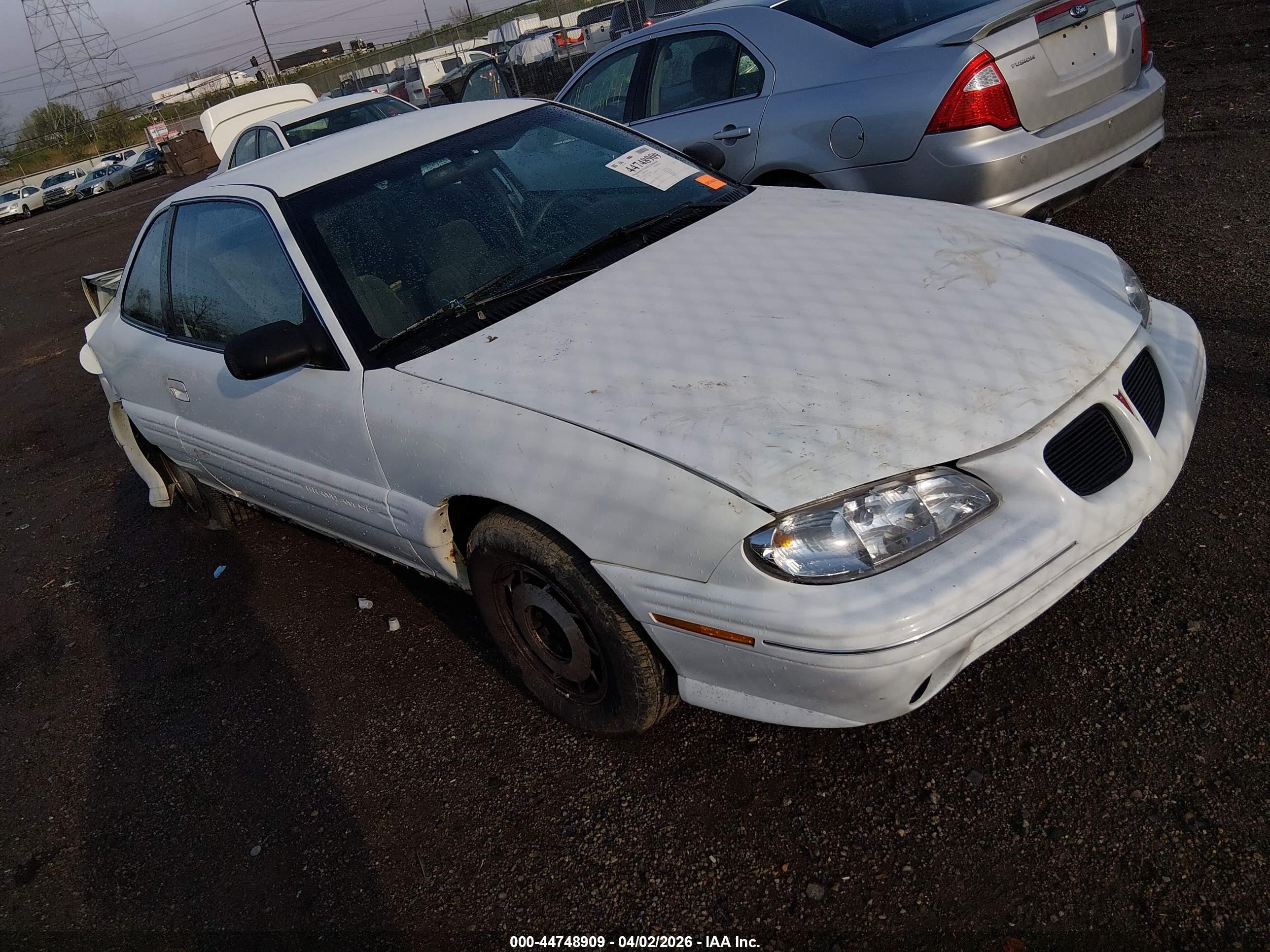 1997 Pontiac Grand Am, VIN 1G2NE12T4VC781815 — Rear end